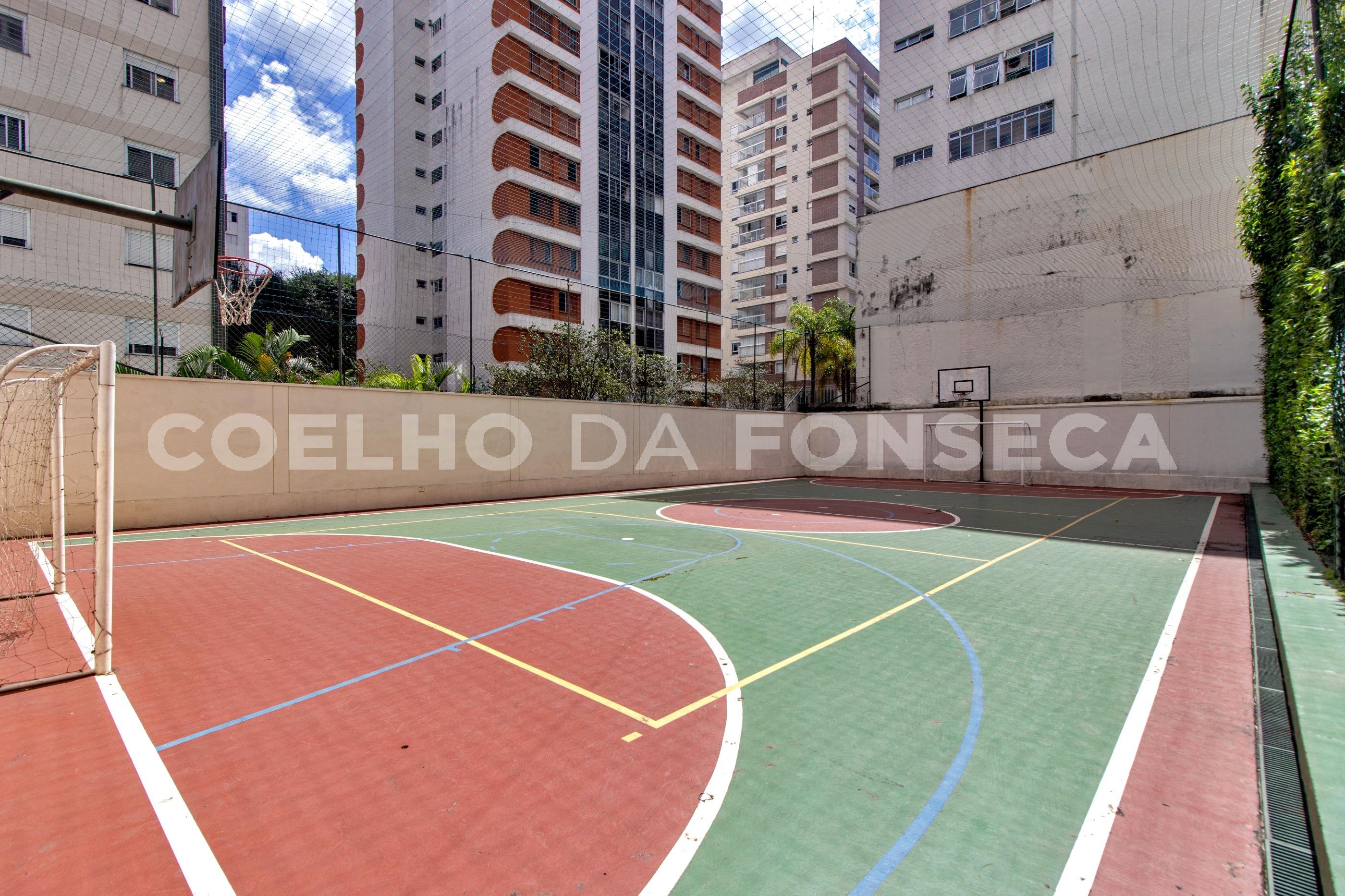 Quadra PoliEsportiva