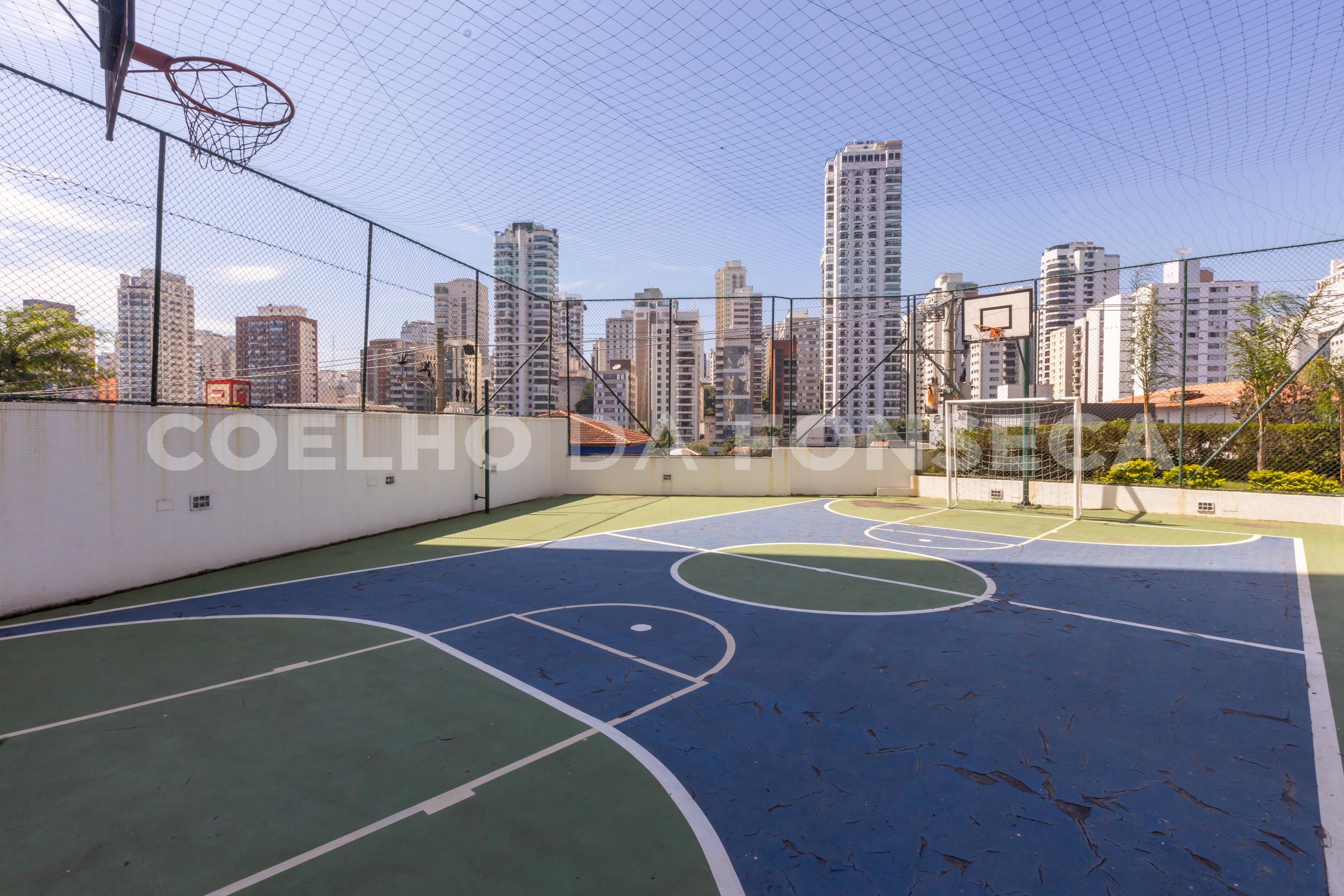 Quadra PoliEsportiva