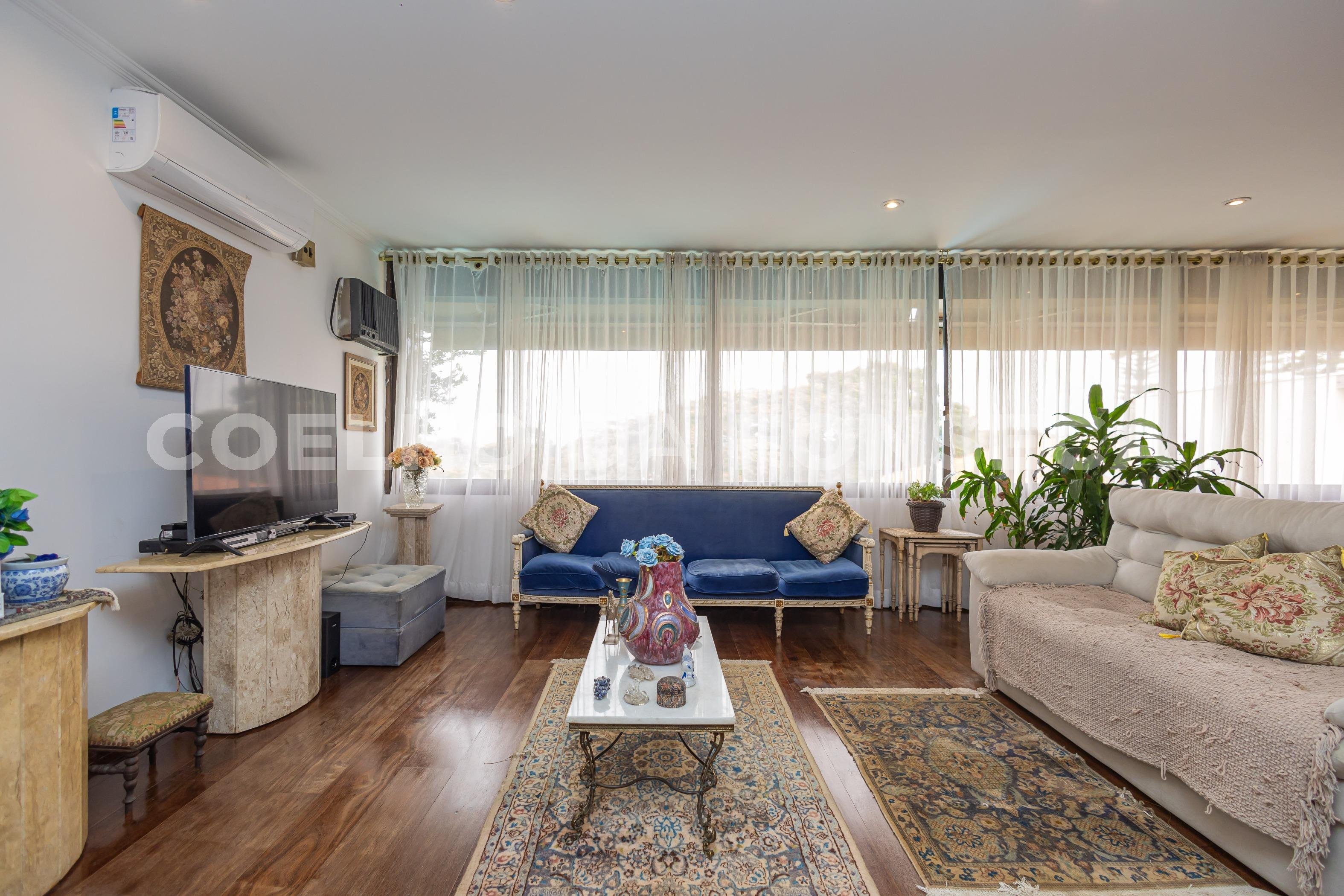 Sala de Estar e Jantar