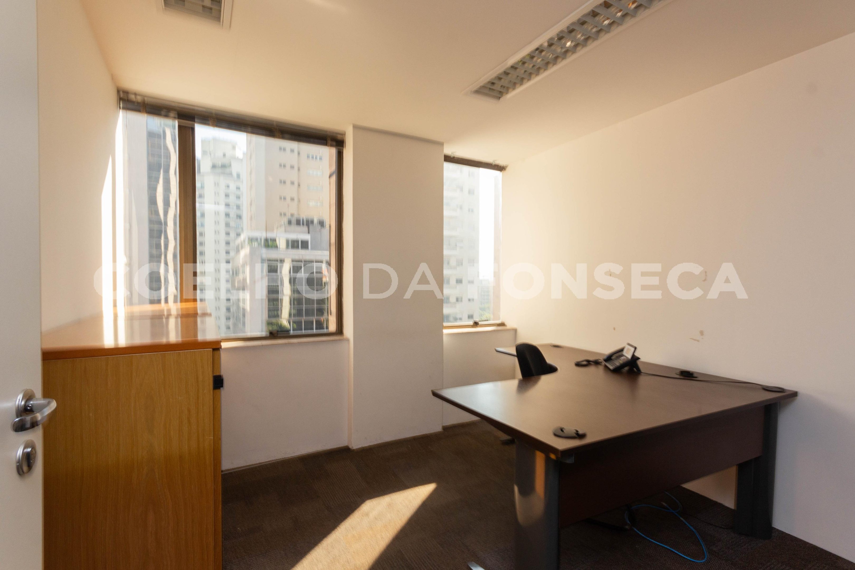 Escritório Comercial