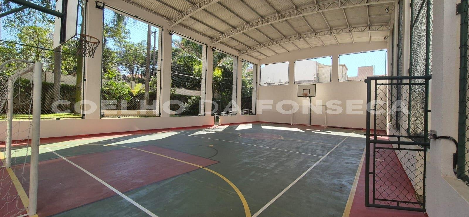 Quadra PoliEsportiva