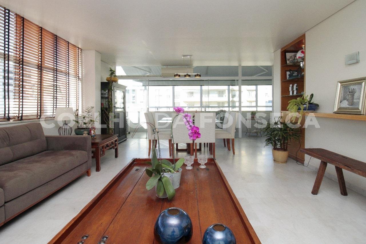 Sala de Estar e Jantar