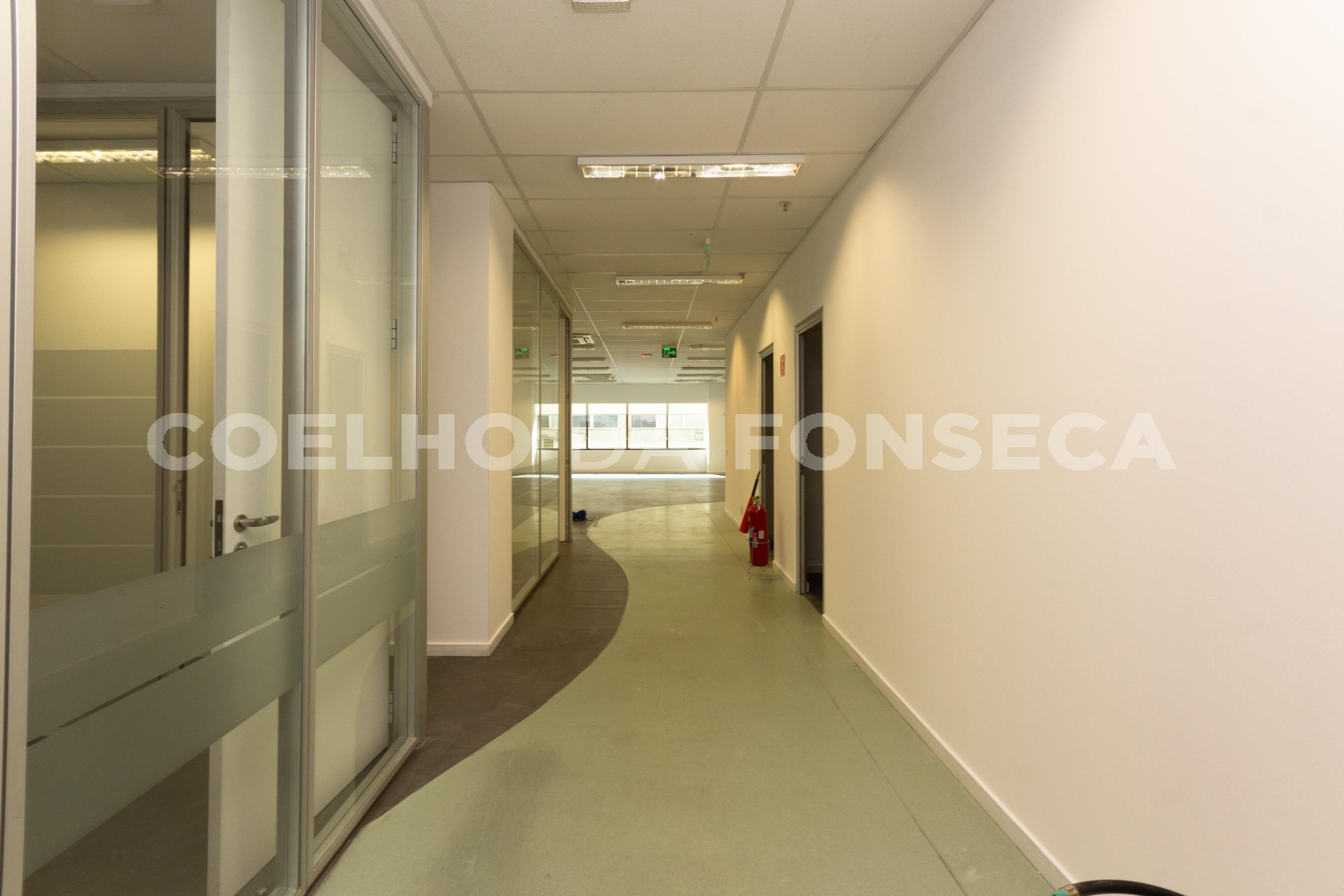 Conjunto Comercial 2