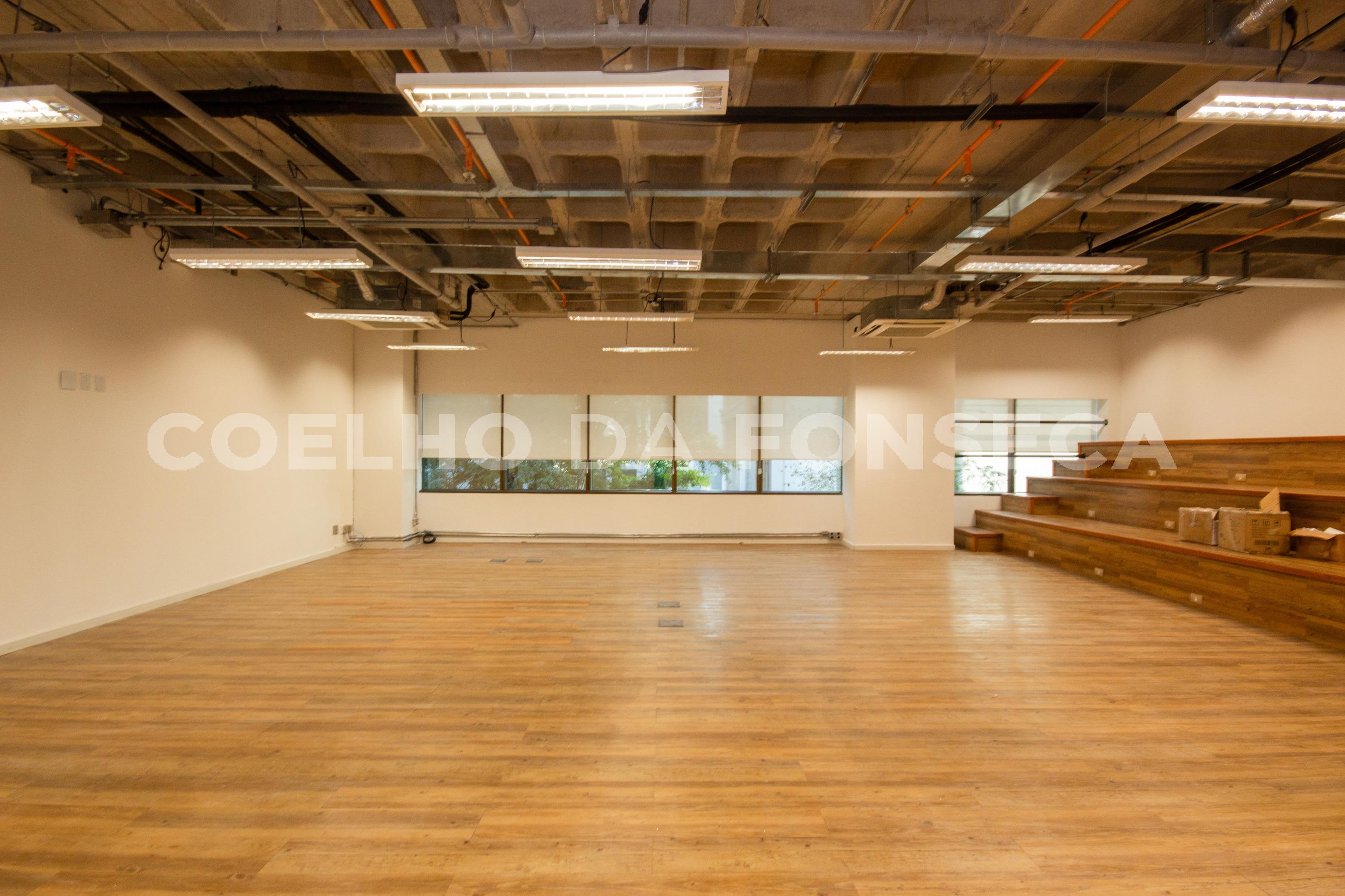 Conjunto Comercial 2