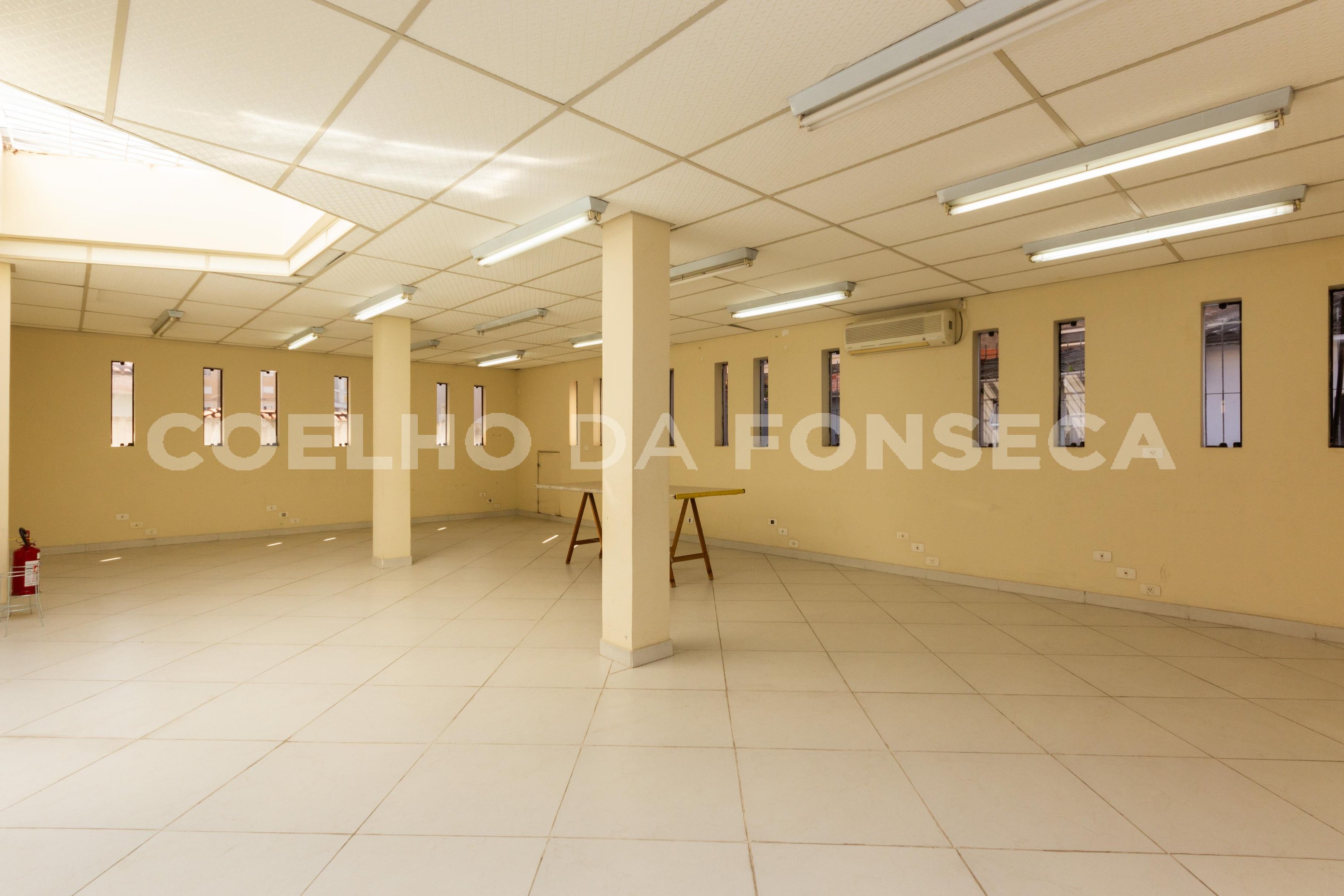 Sala Comercial 1