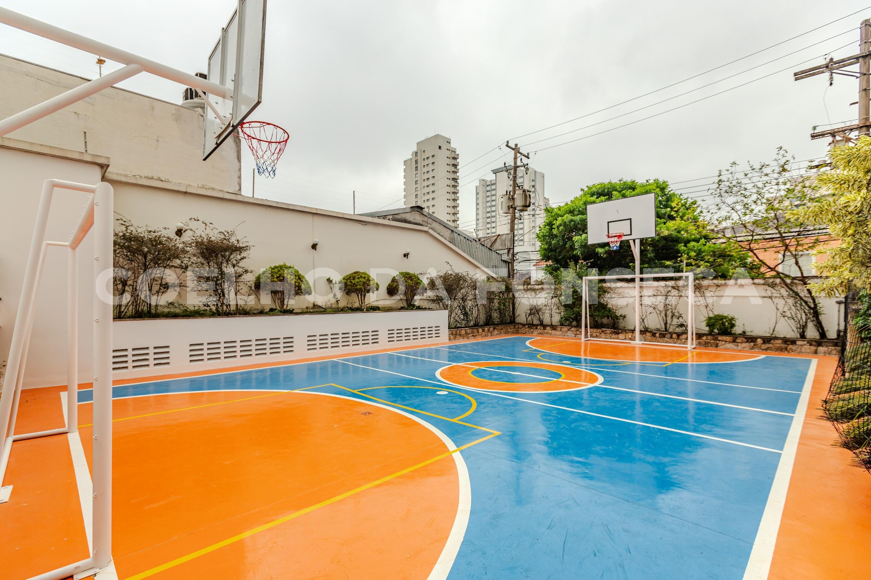 Quadra PoliEsportiva