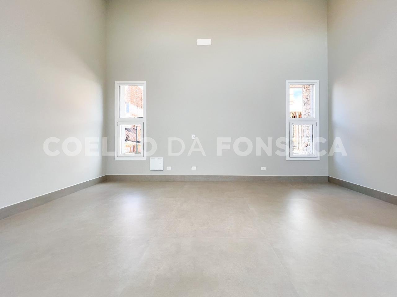 Sala (2)