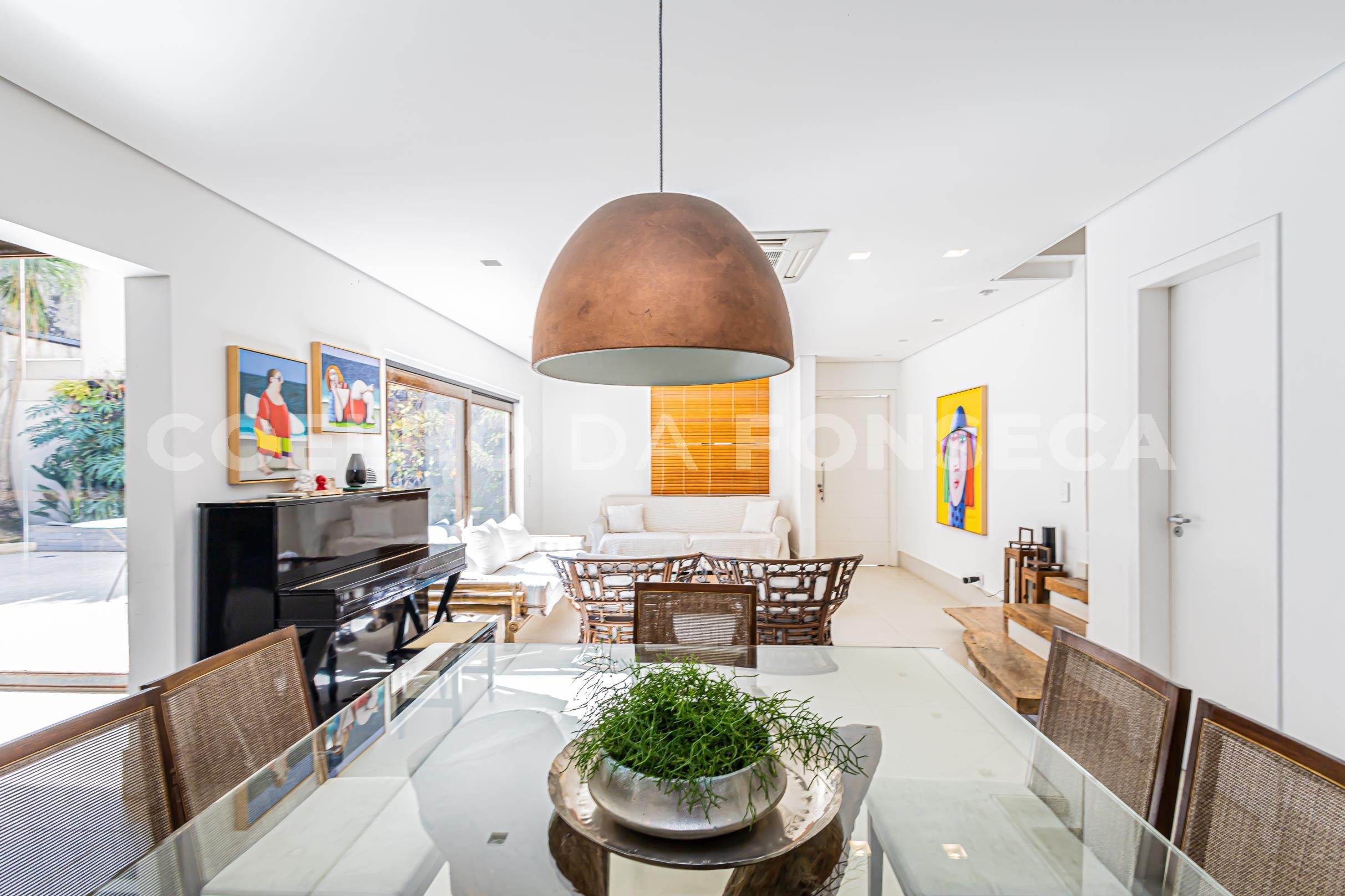 Sala (2)