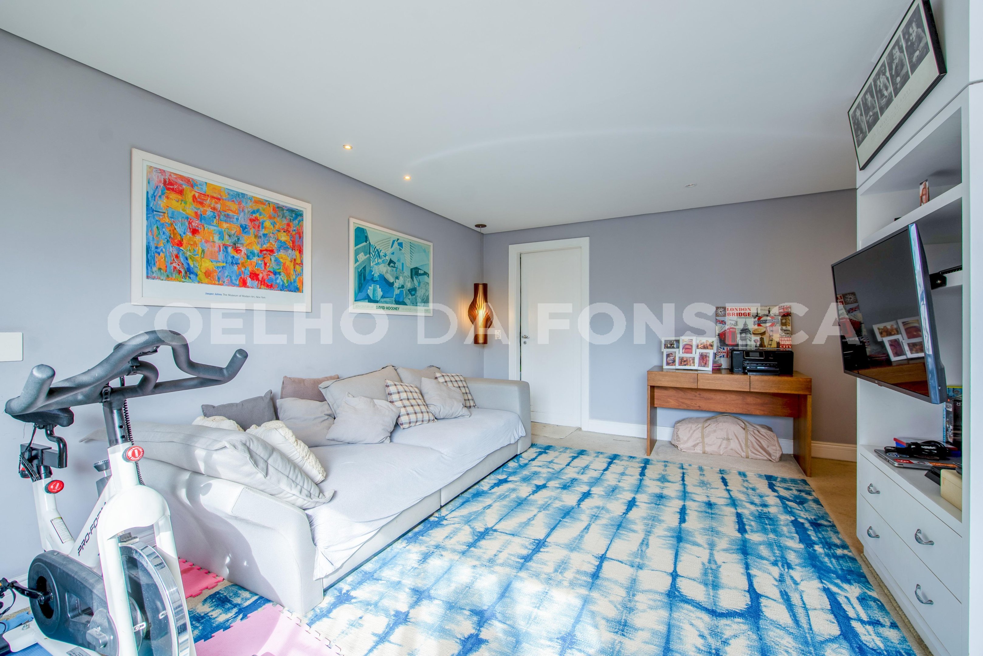 Sala (2)