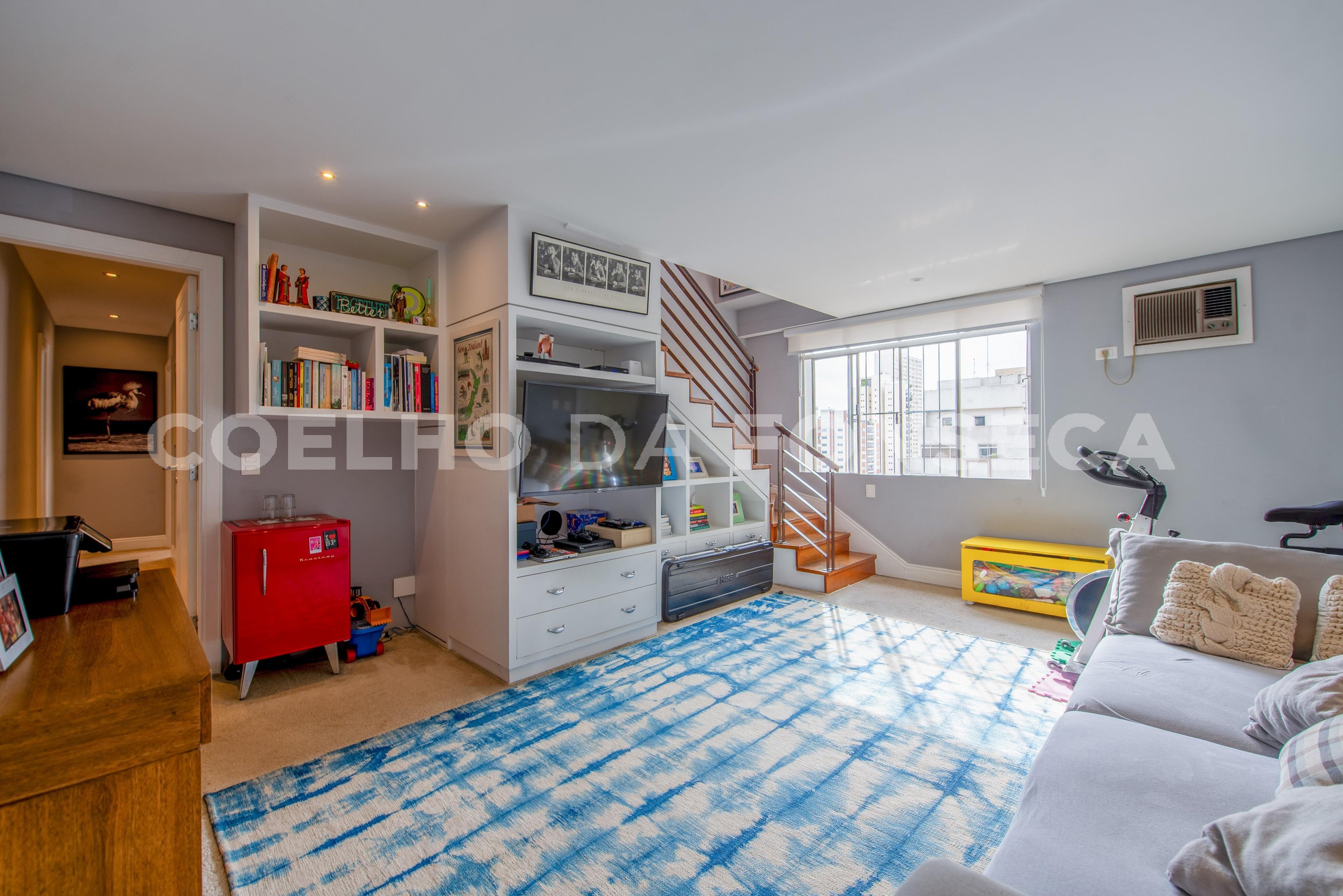 Sala (2)