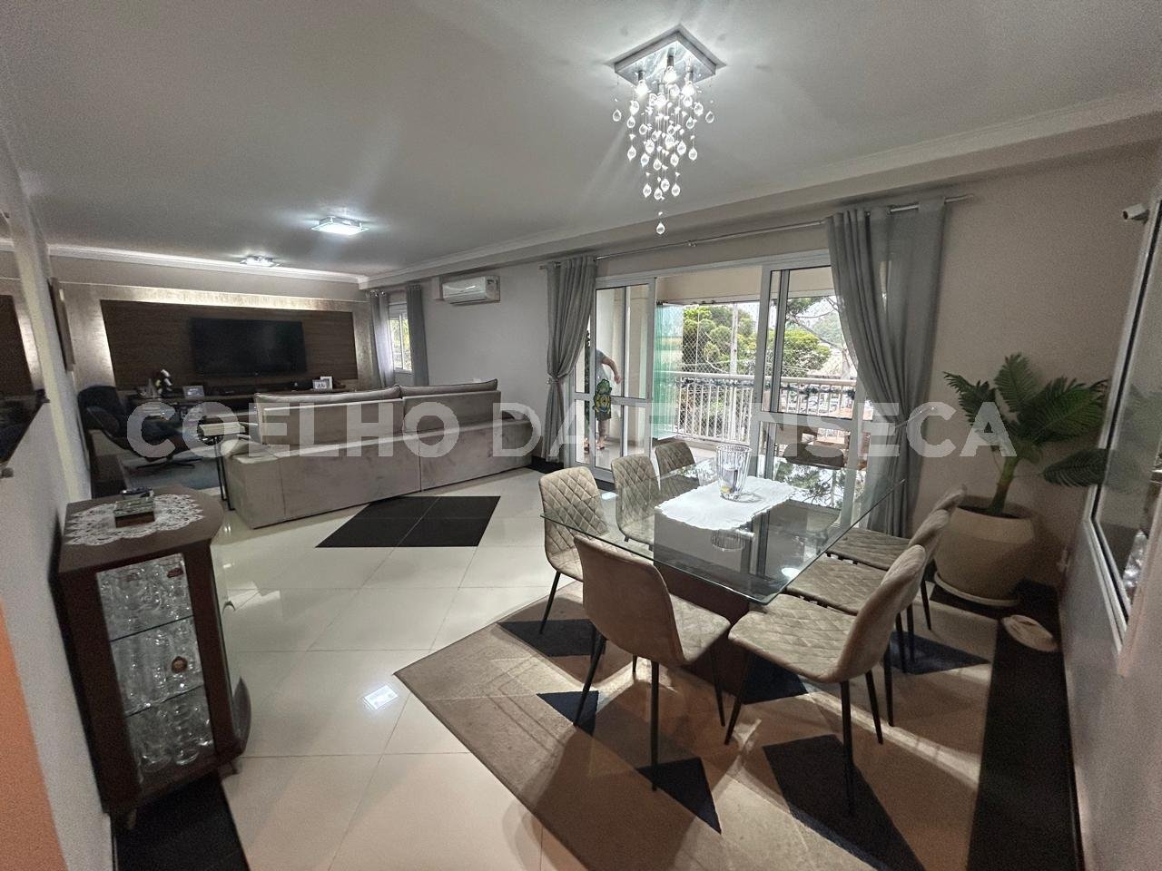 Sala de Estar e Jantar