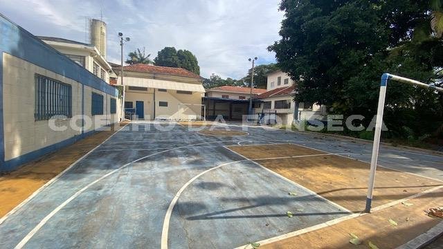 Quadra PoliEsportiva