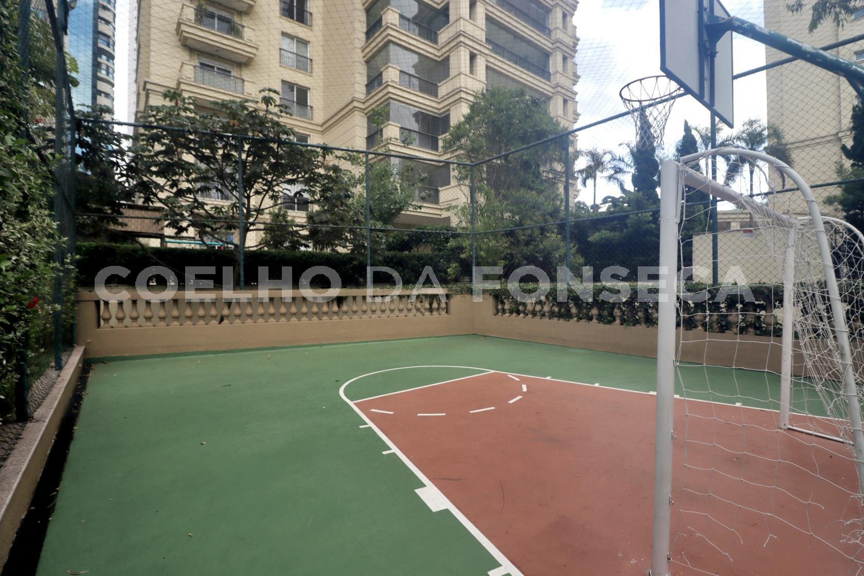 Quadra PoliEsportiva