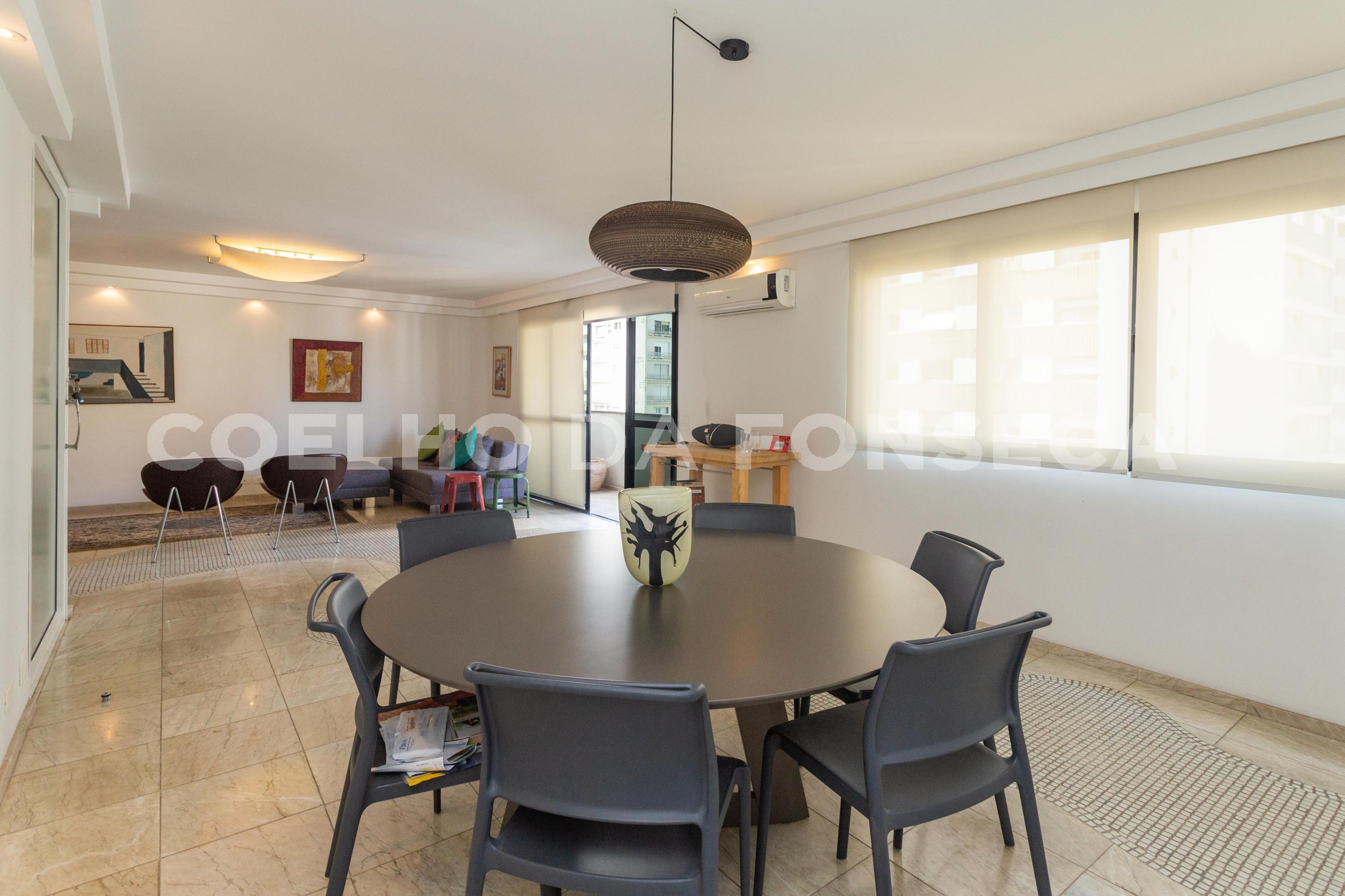 Sala de Estar e Jantar