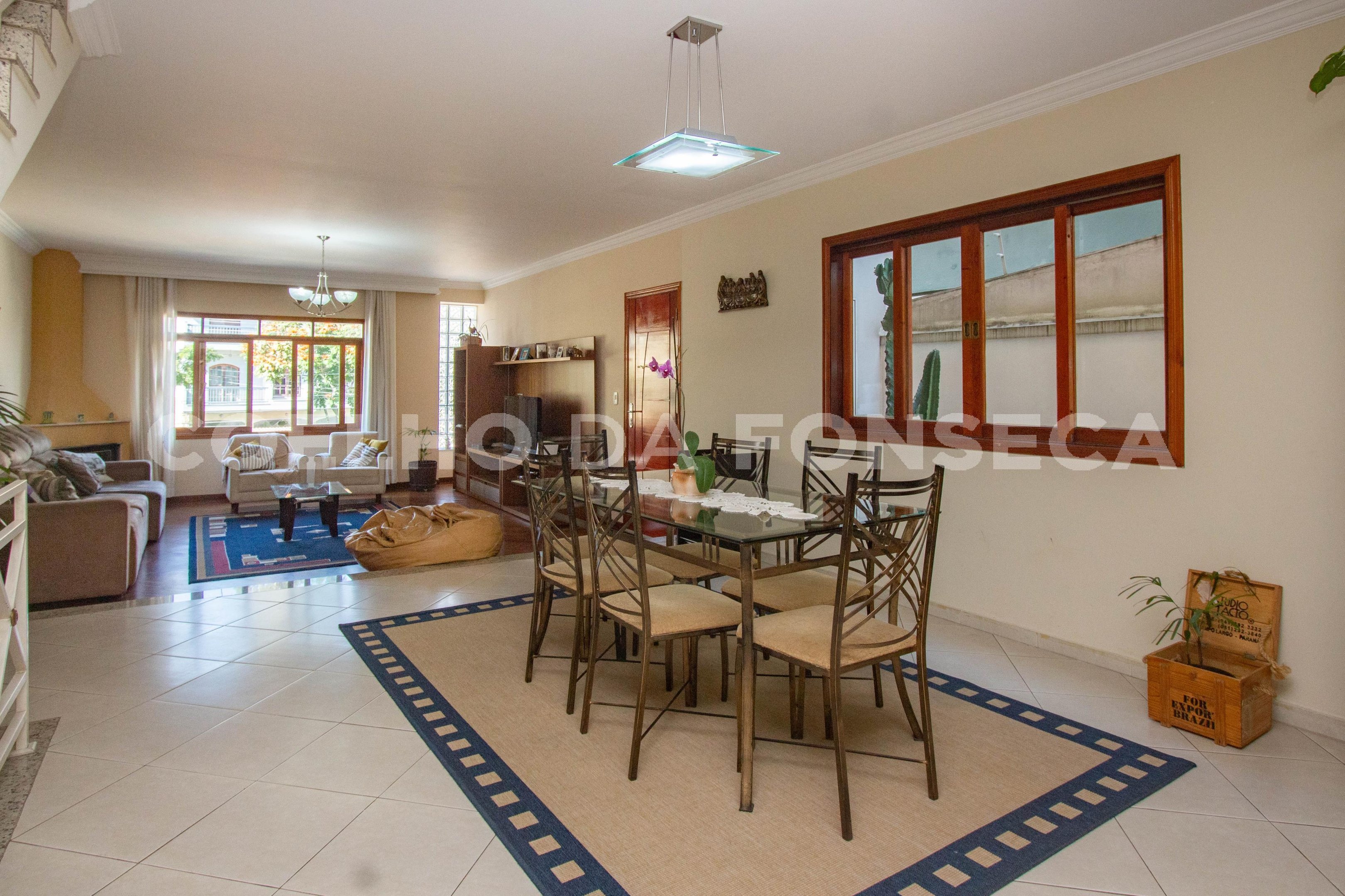 Sala de Estar e Jantar