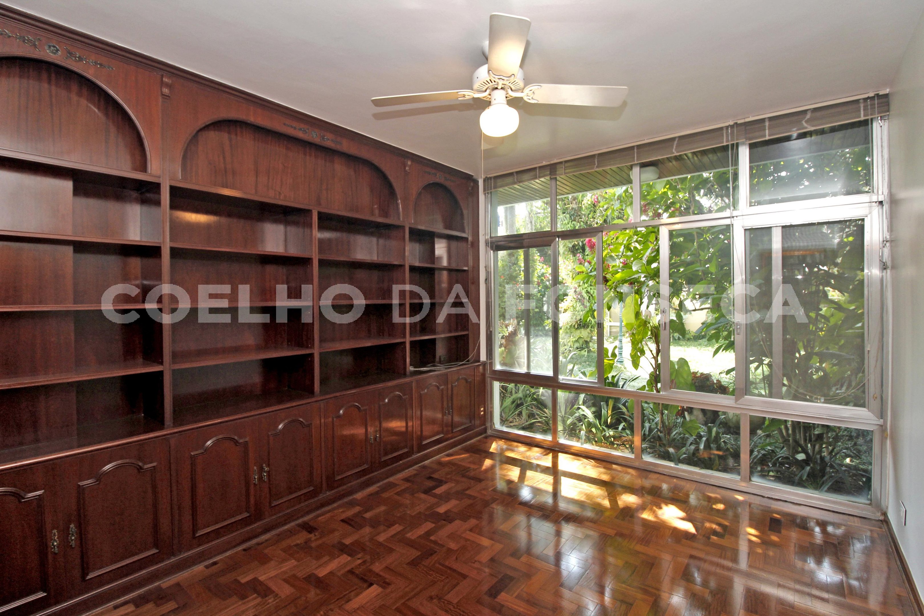 Sala (2)