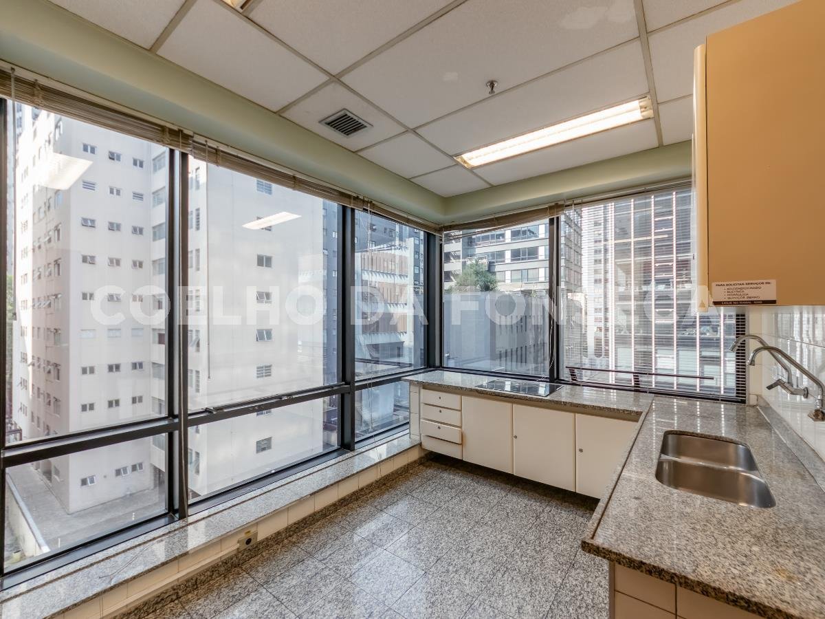 Conjunto Comercial 2