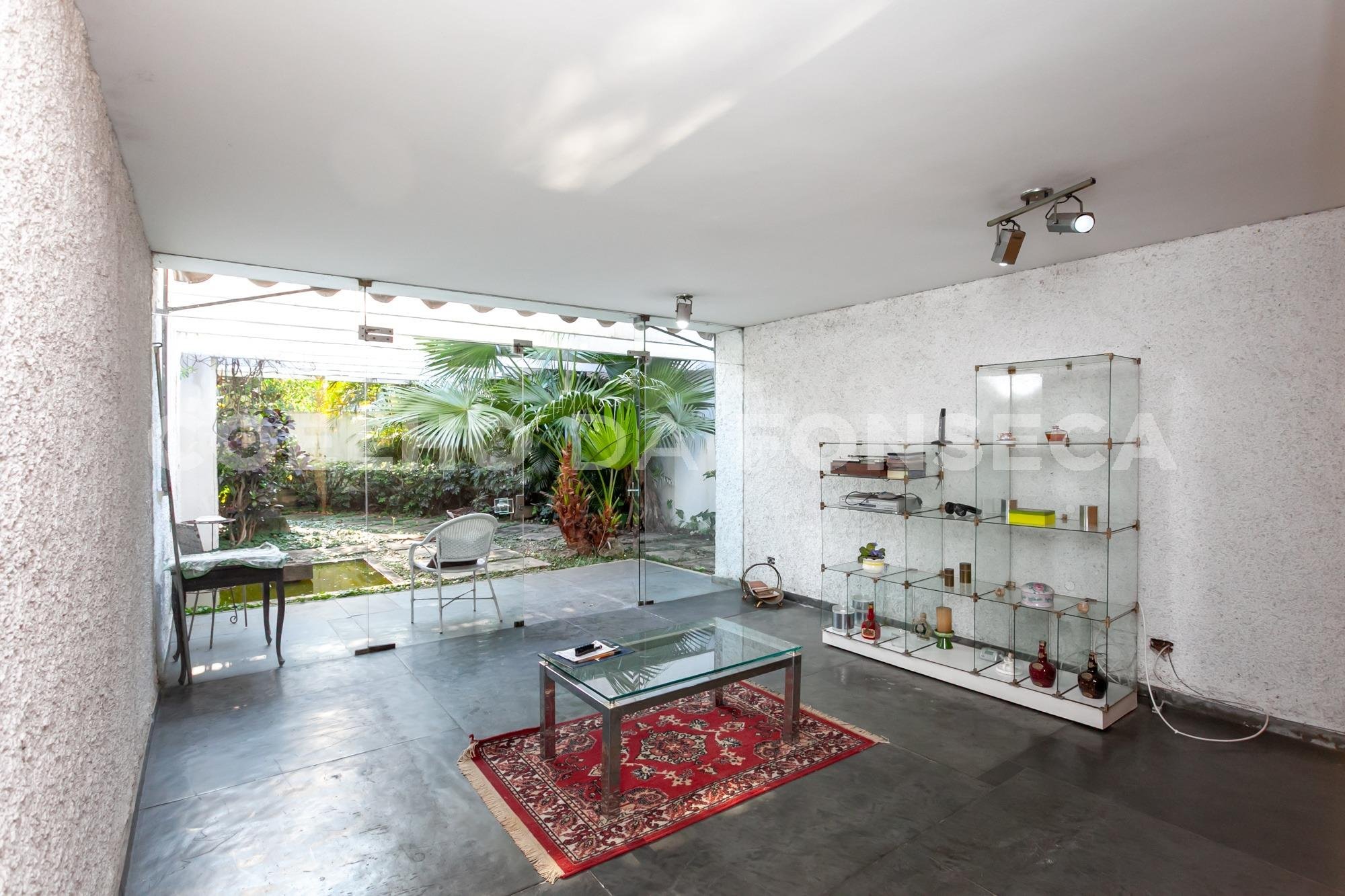 Sala (1)