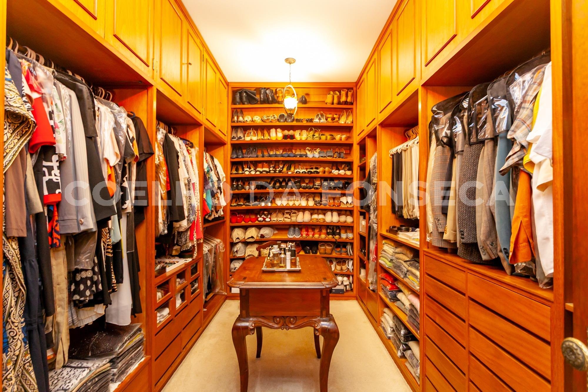 Closet