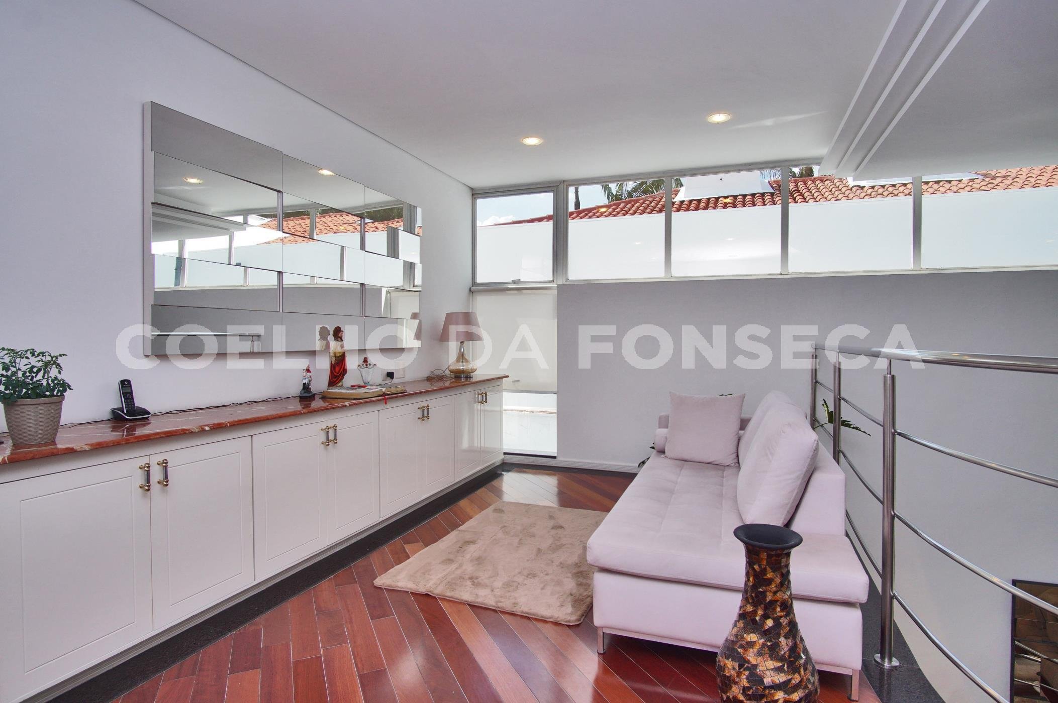 Sala (1)
