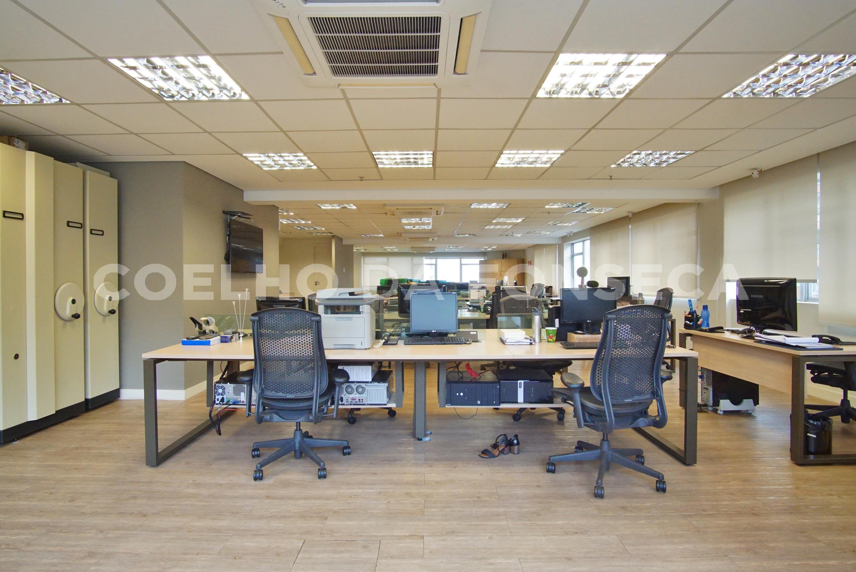 Conjunto Comercial 1