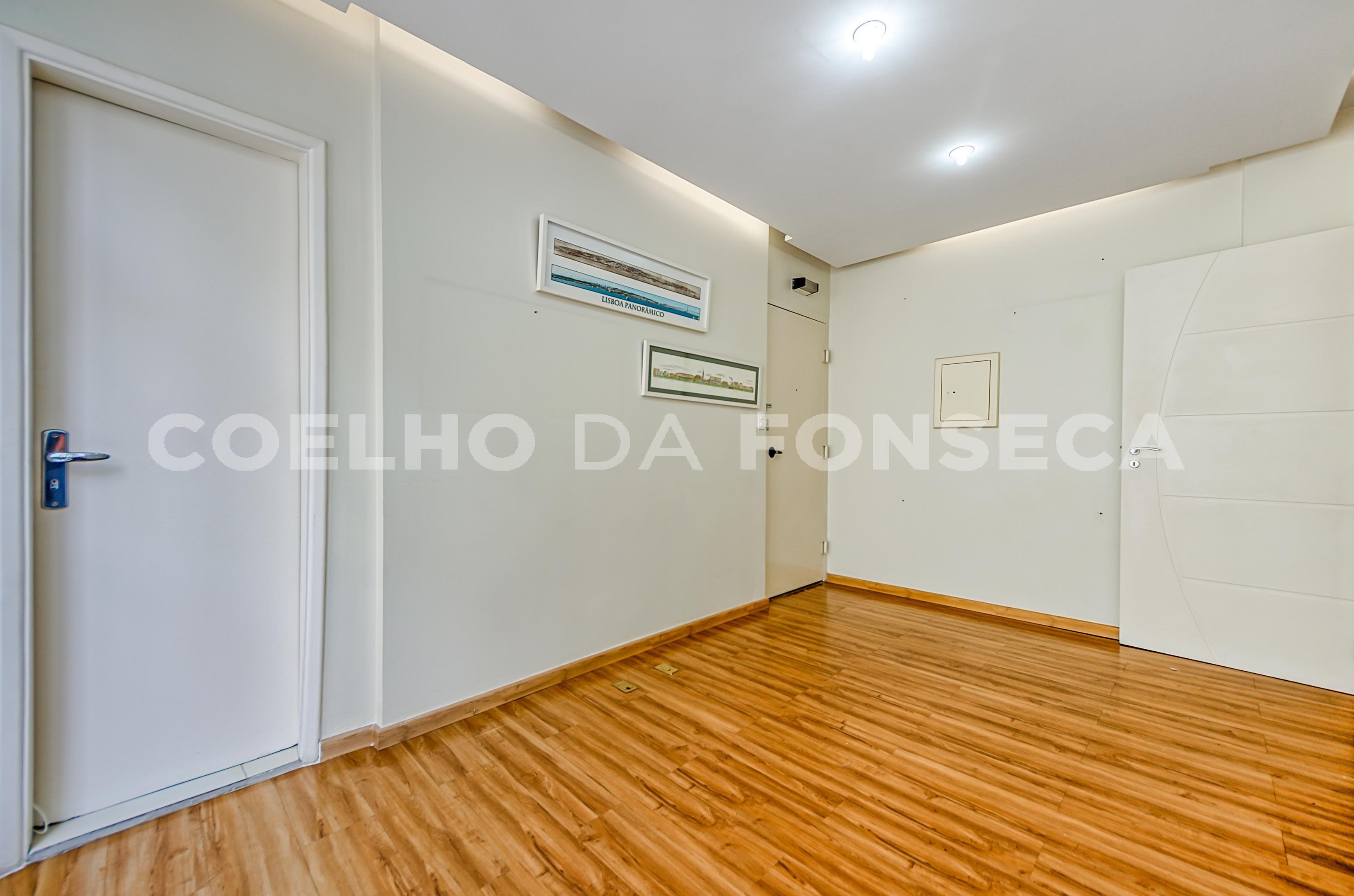 Sala (2)