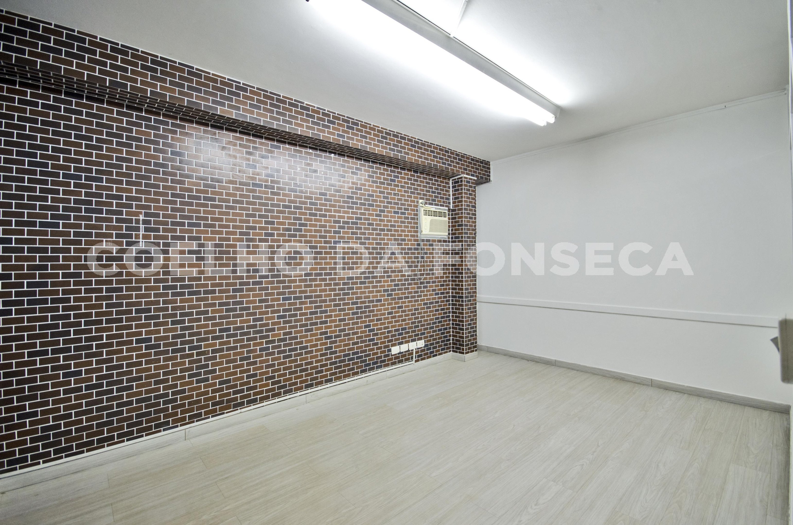 Sala (2)