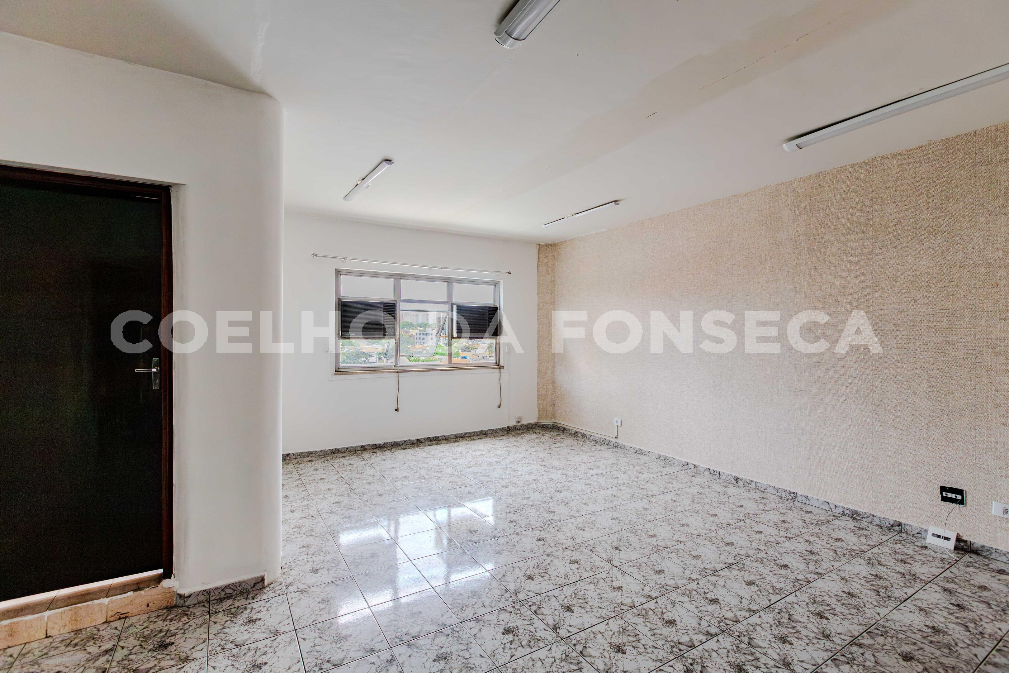 Conjunto Comercial 2