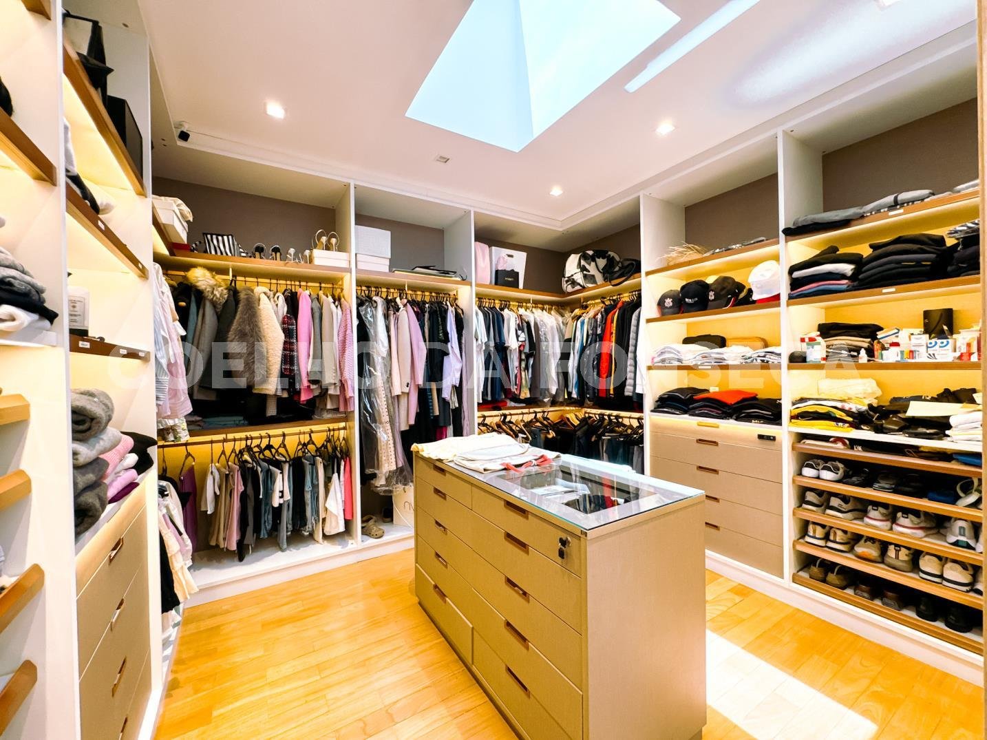 Closet