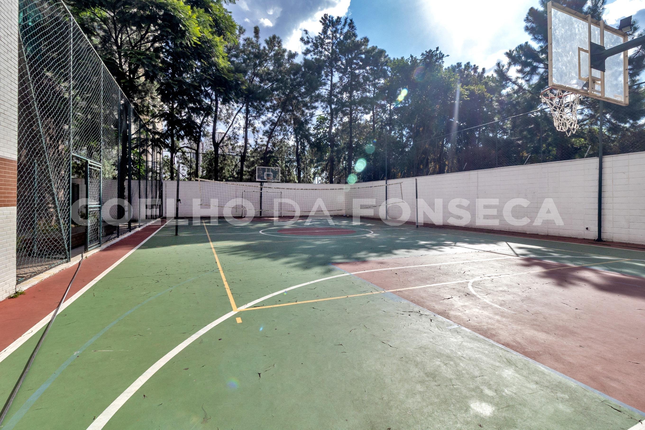 Quadra PoliEsportiva