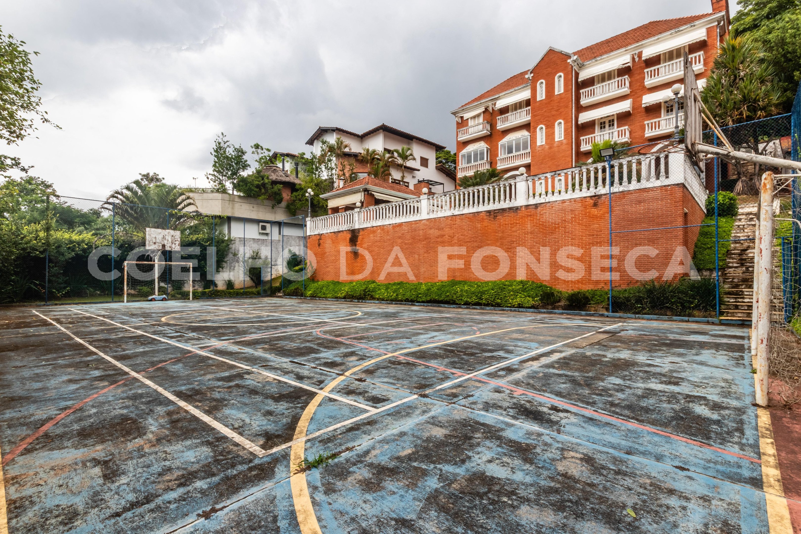 Quadra PoliEsportiva