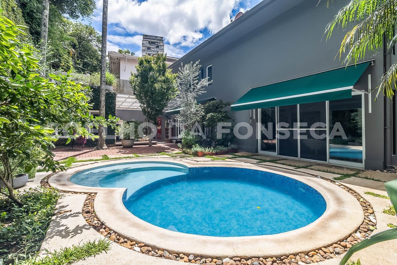 Piscina (1)