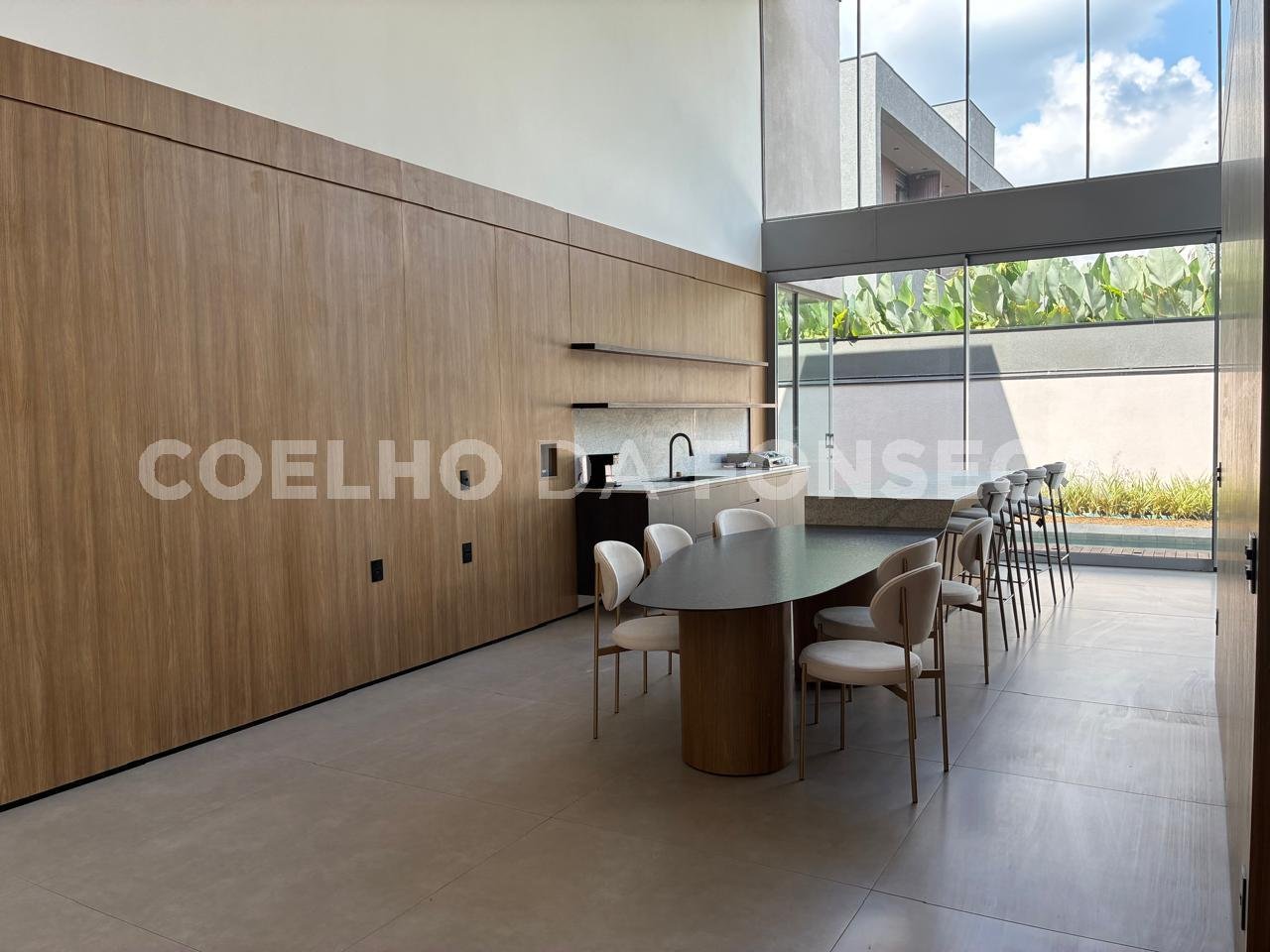 Sala (1)