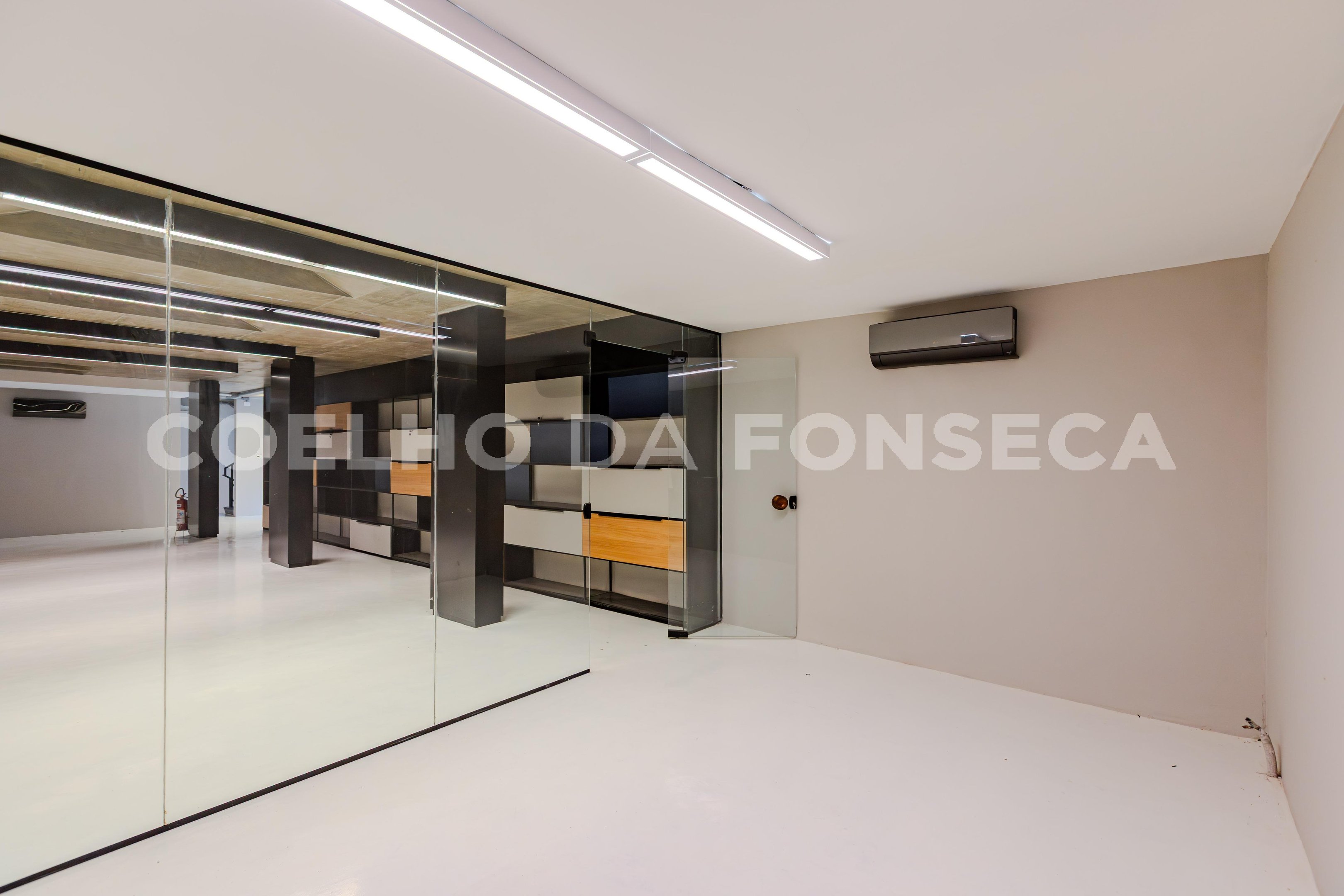 Conjunto Comercial 2