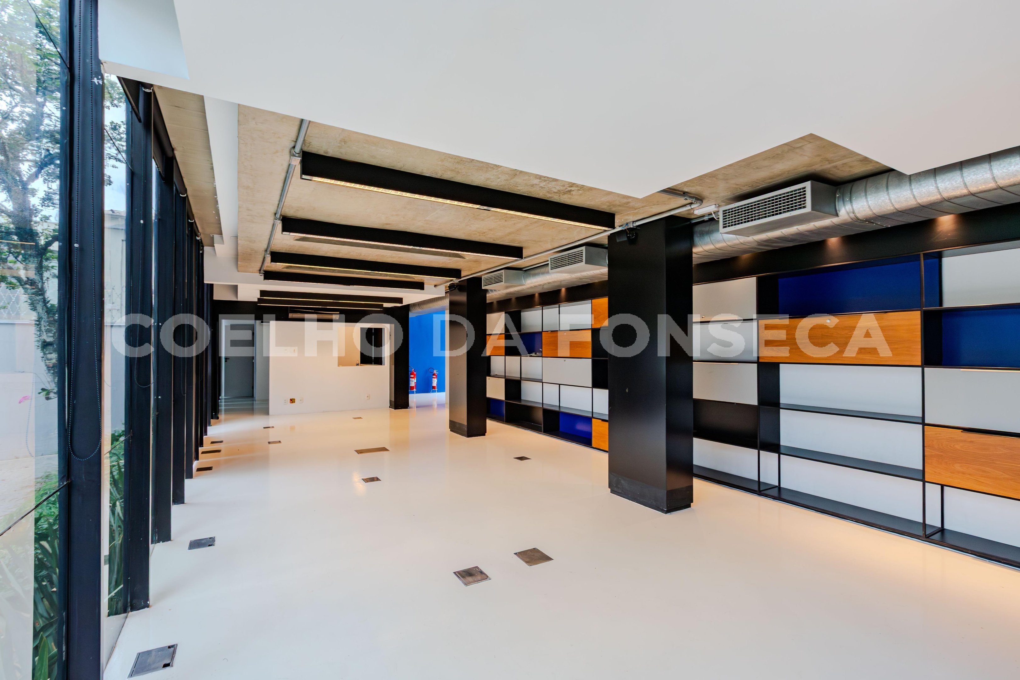 Conjunto Comercial 1