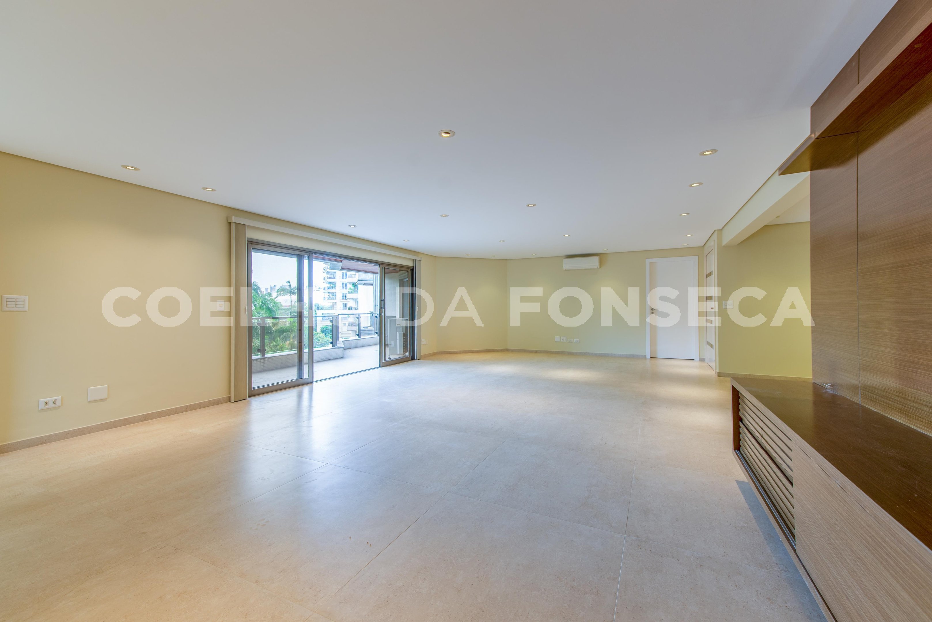 Sala (1)