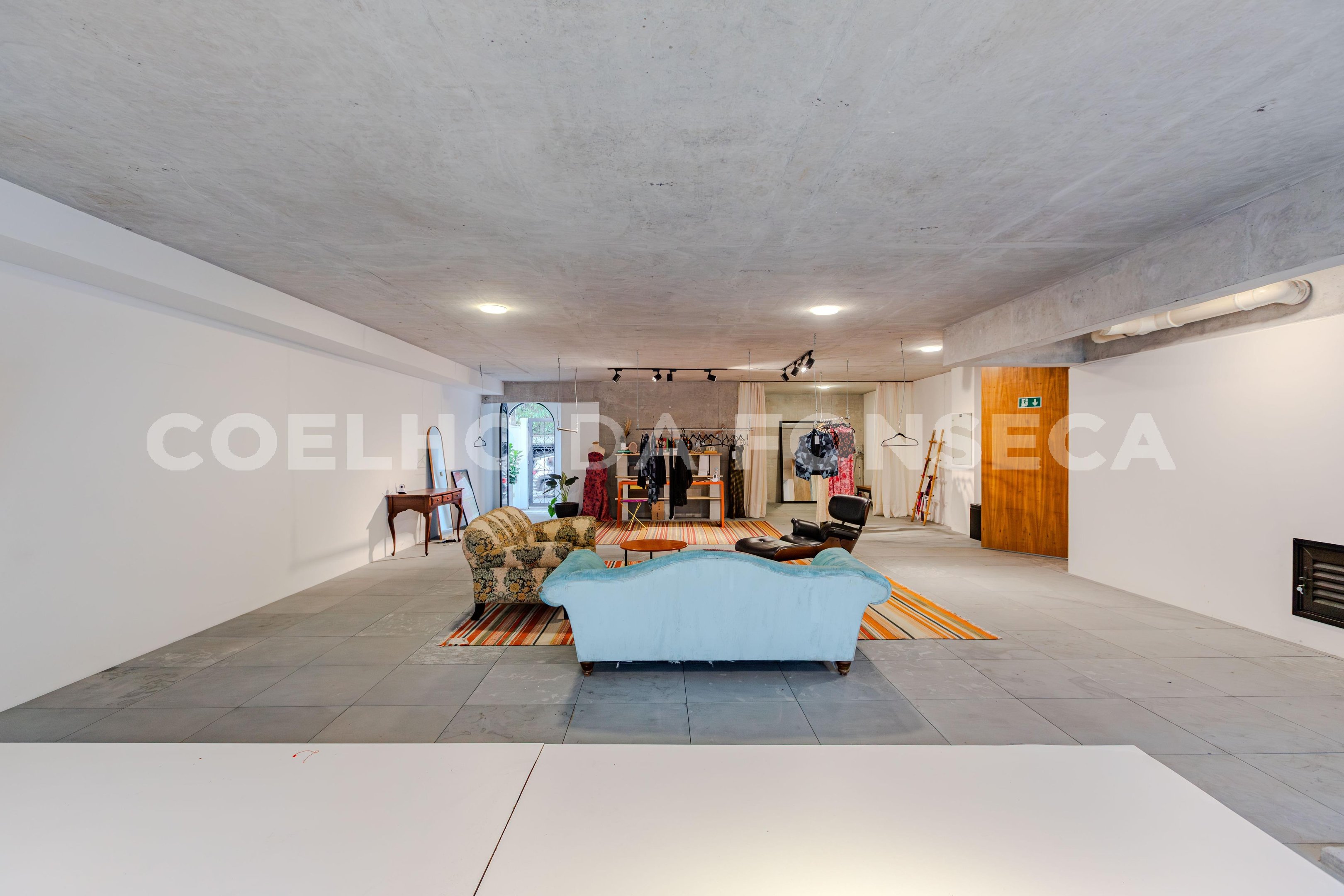 Conjunto Comercial