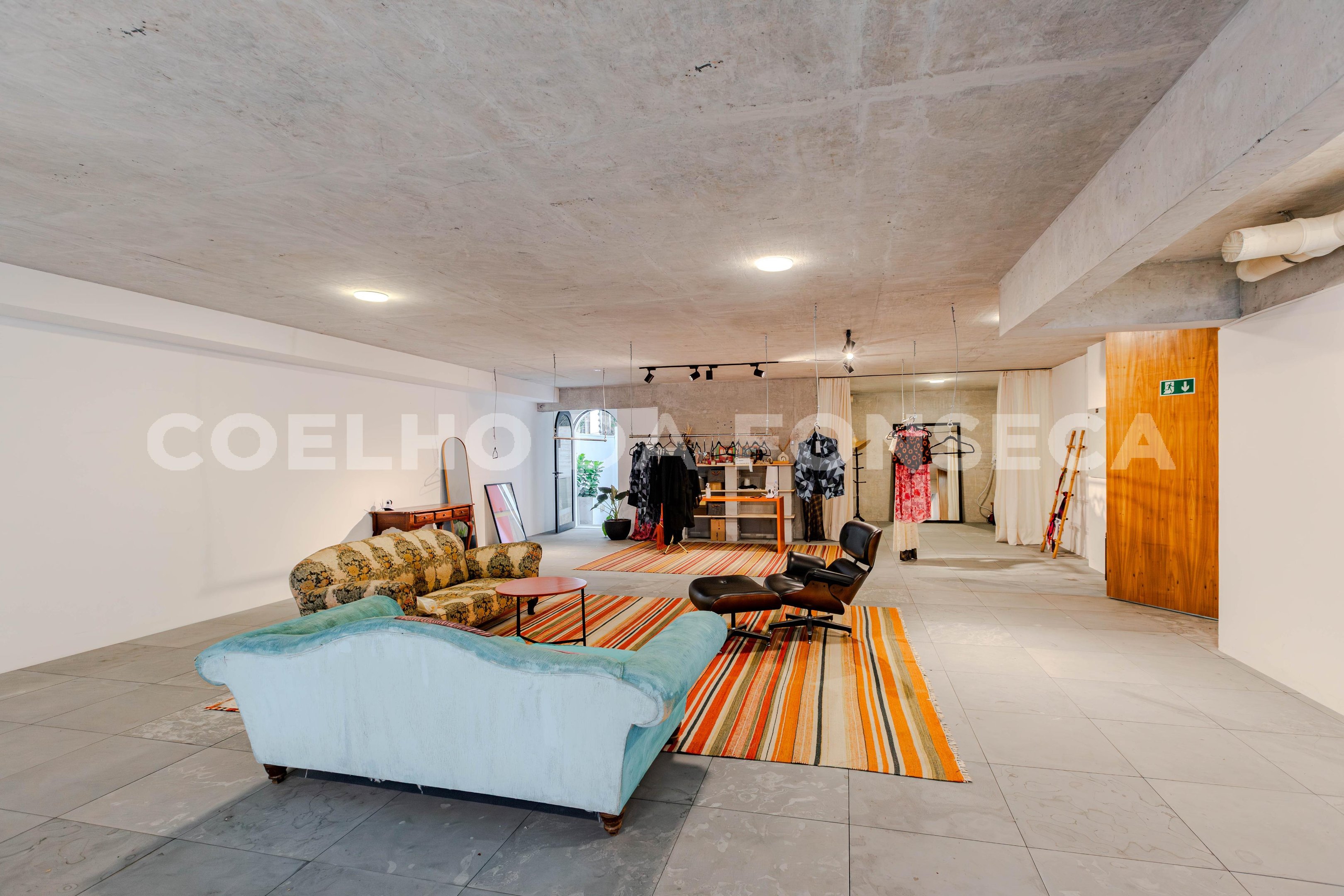 Conjunto Comercial