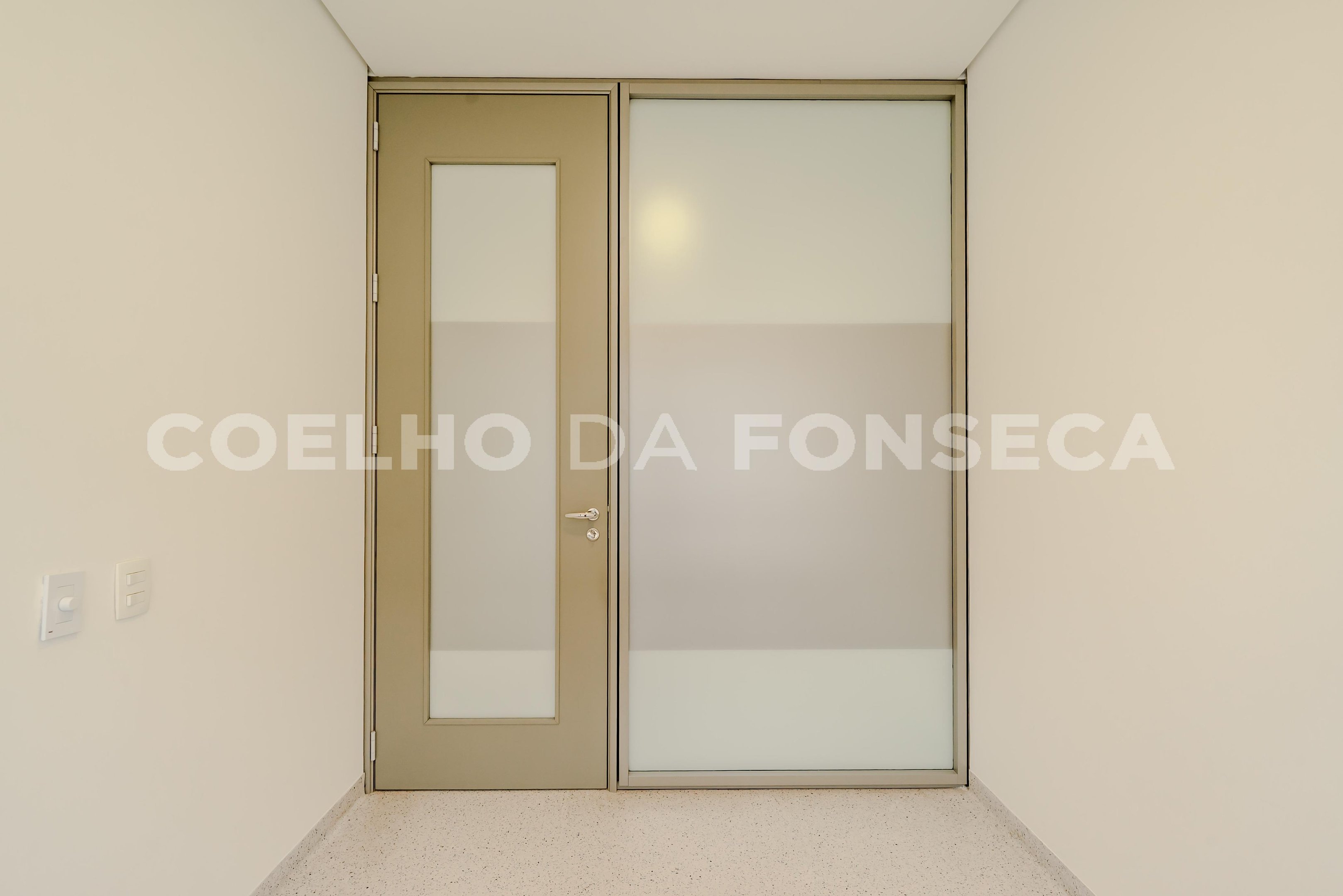 Sala (2)