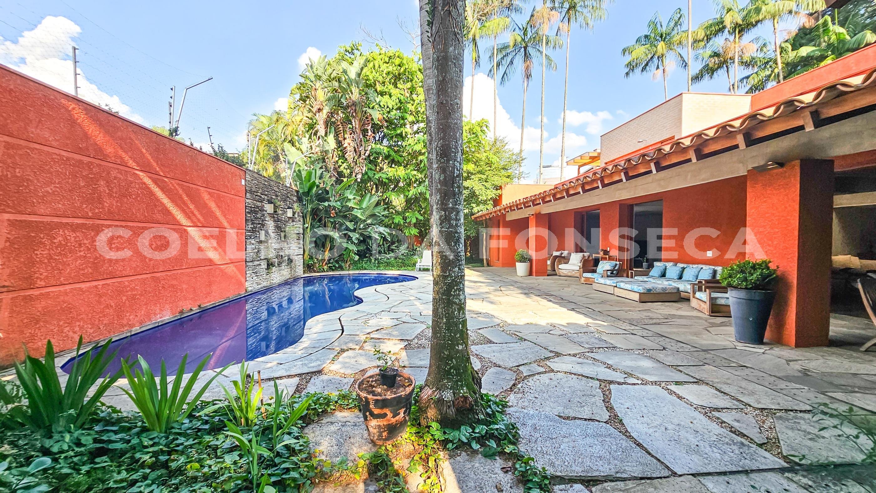 Piscina
