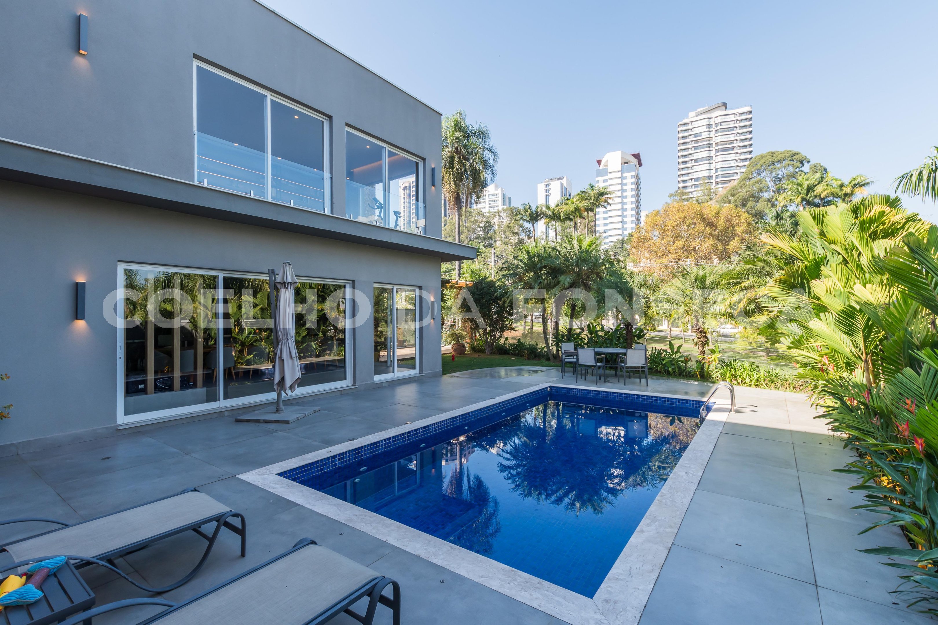Piscina