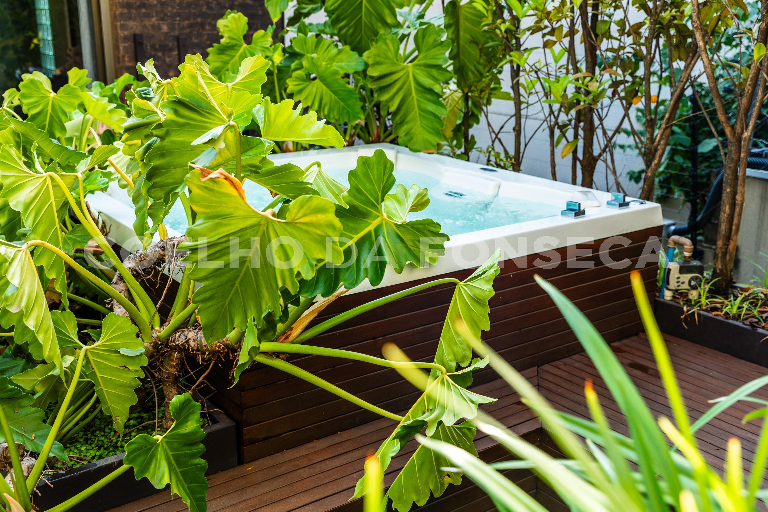 Jacuzzi