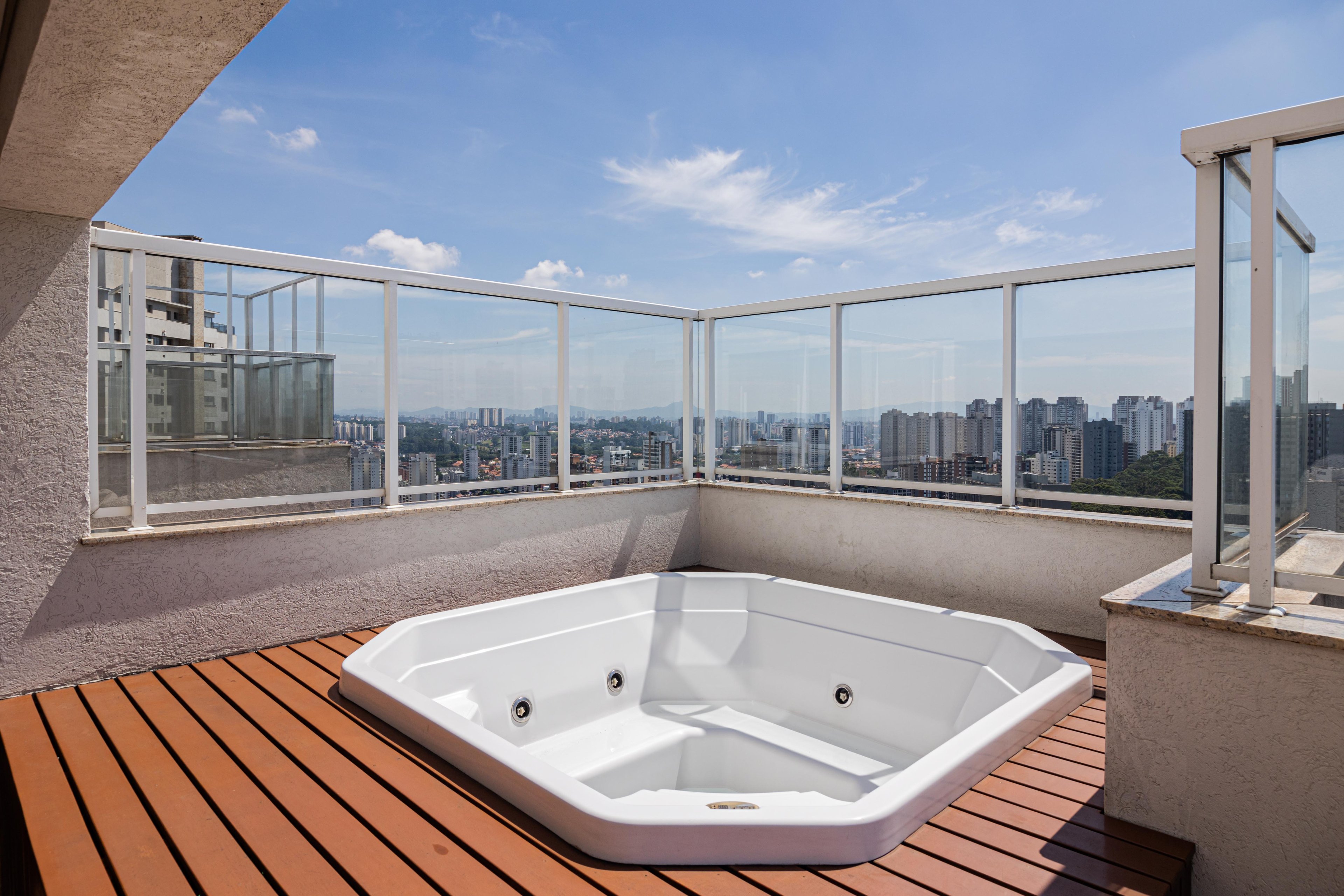 Jacuzzi