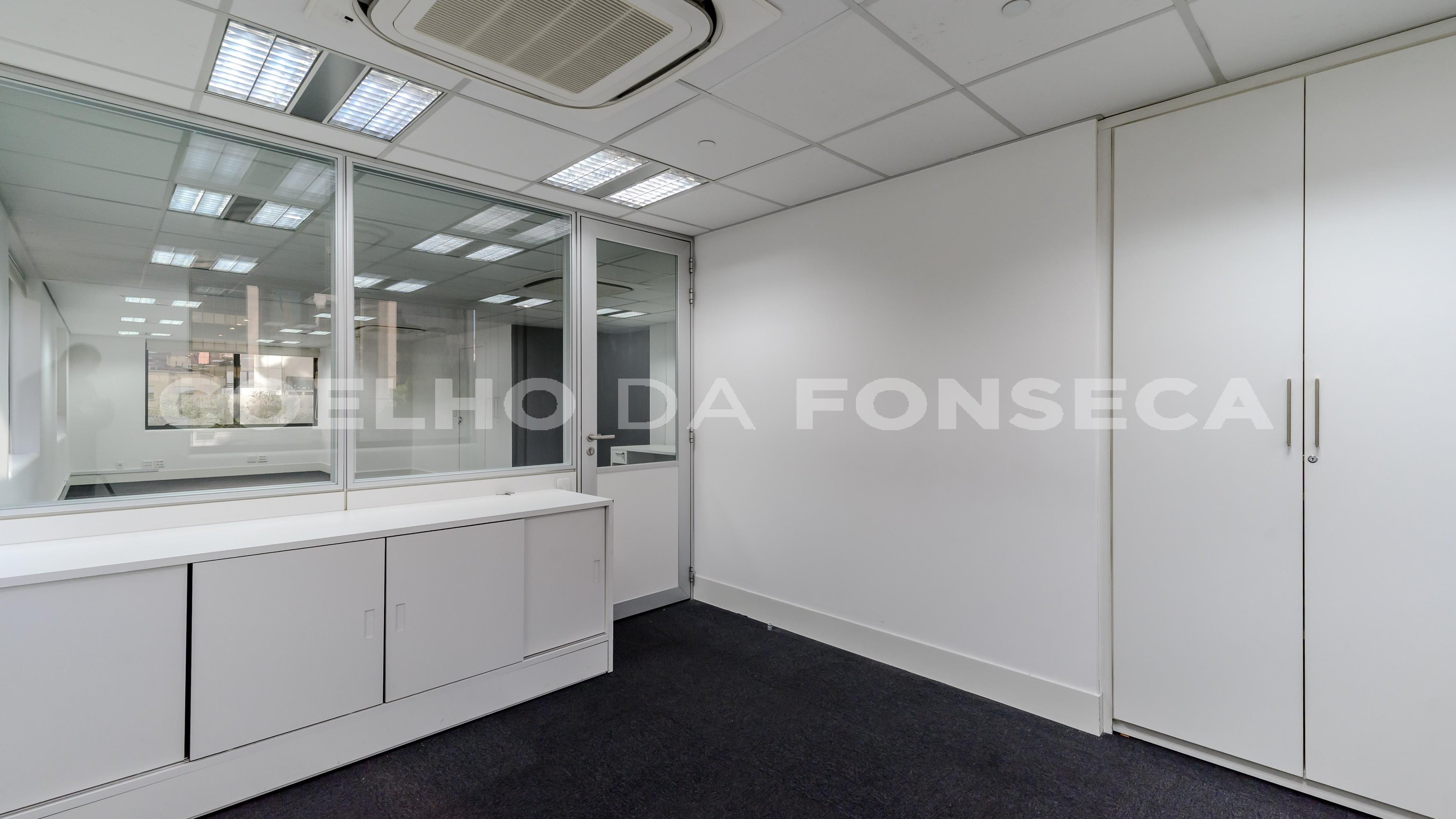 Sala (1)