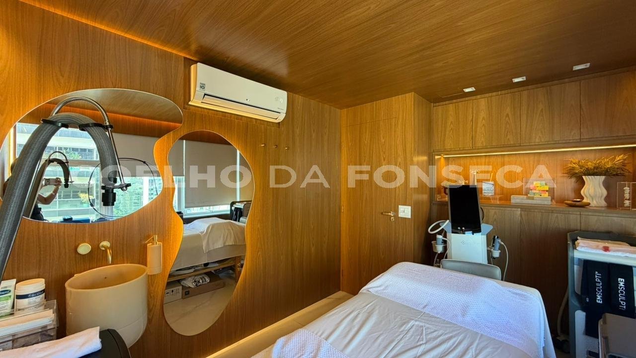 Conjunto Comercial