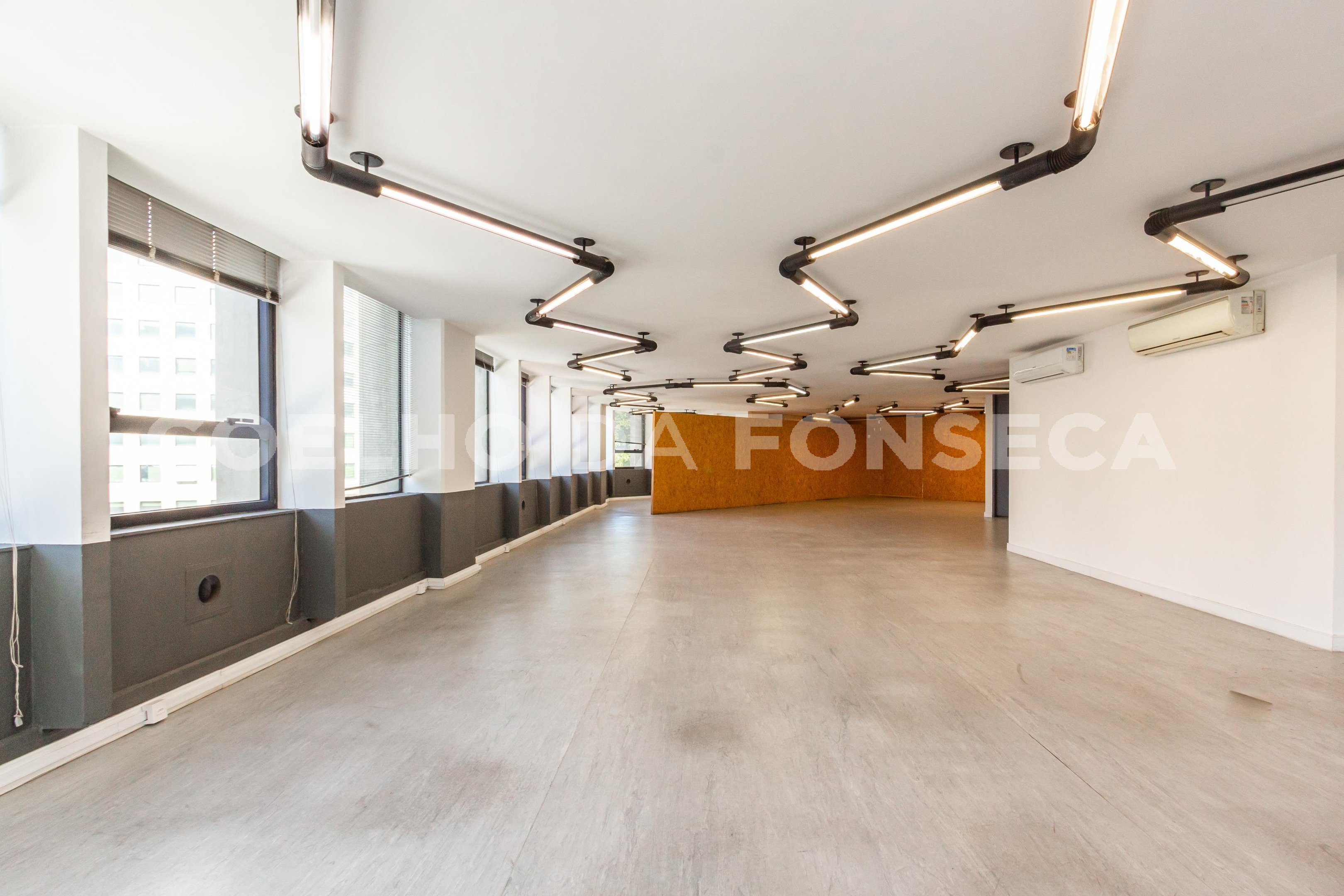 Conjunto Comercial