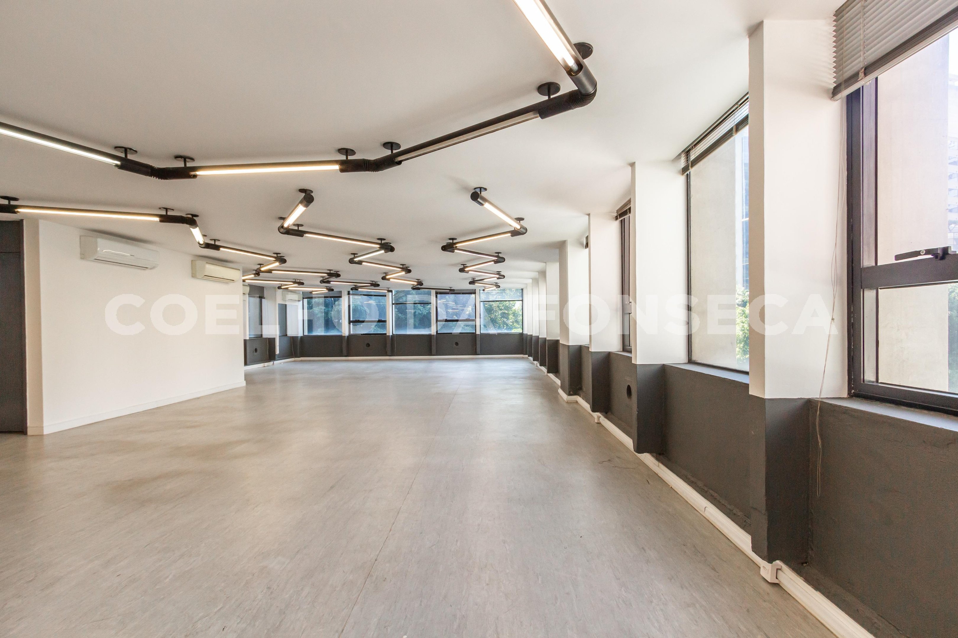 Conjunto Comercial