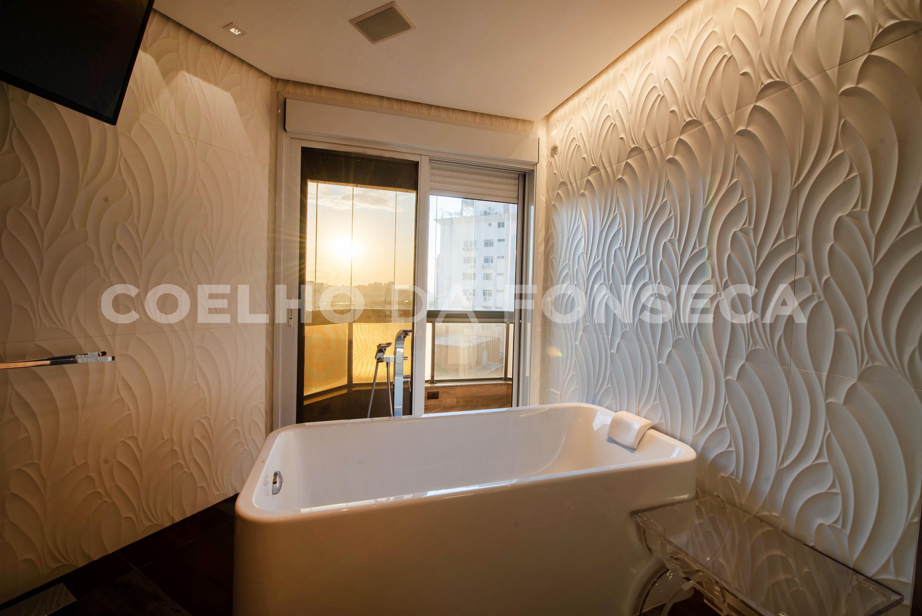 Jacuzzi