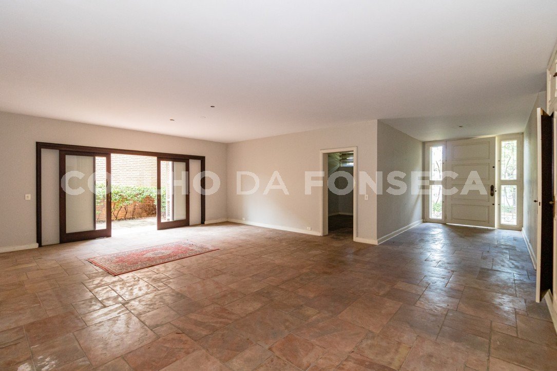 Sala (2)