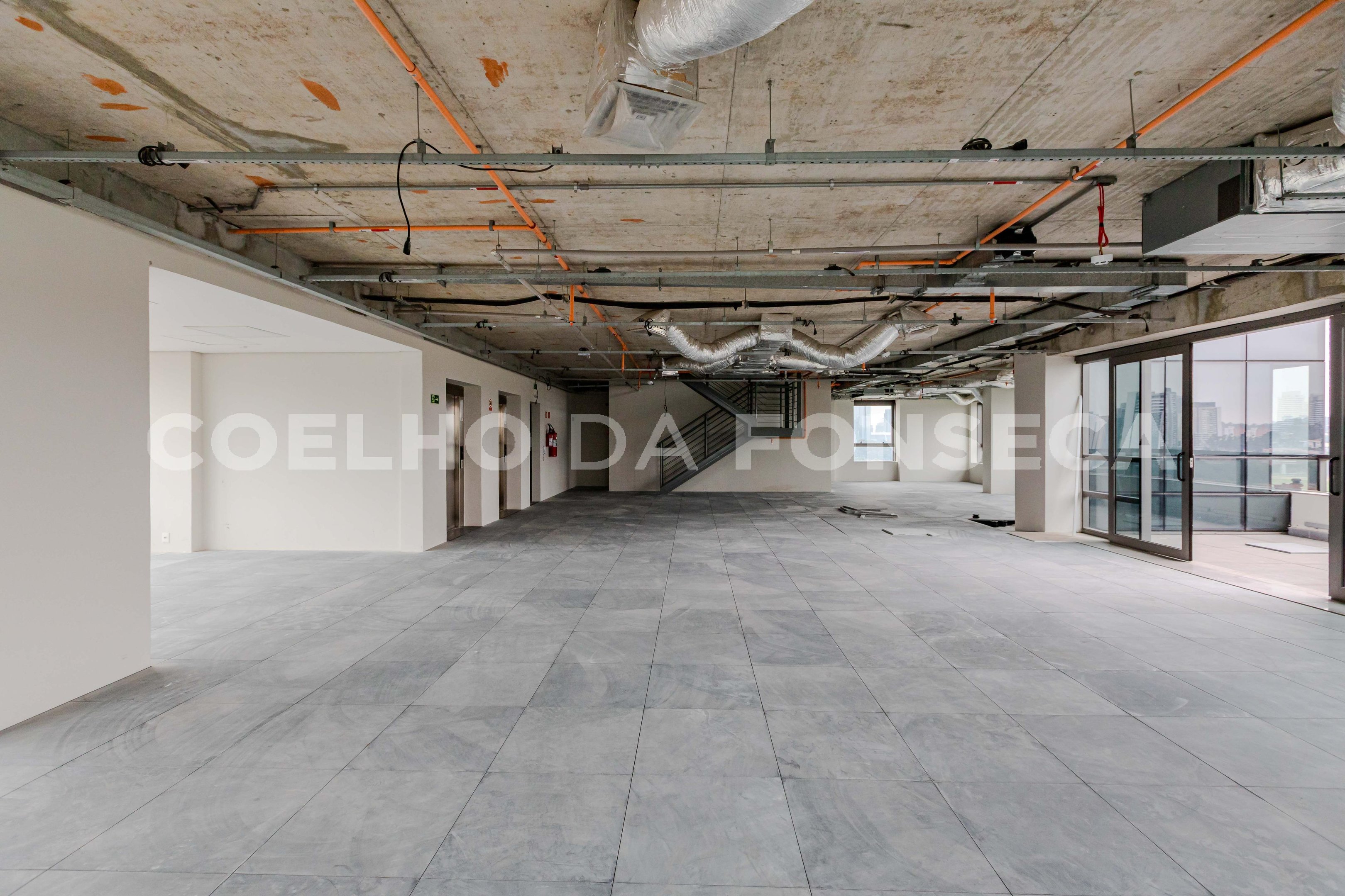 Conjunto Comercial 1